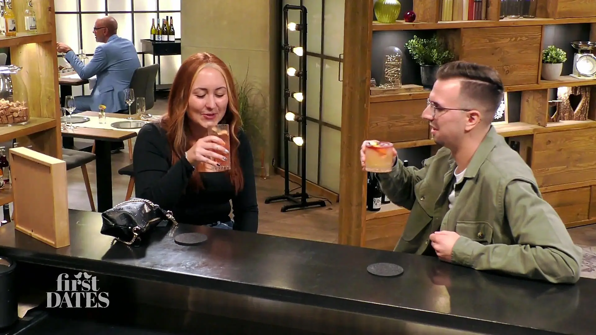 Alex bringt Herz und Humor mit Justine sucht ihren Traummann