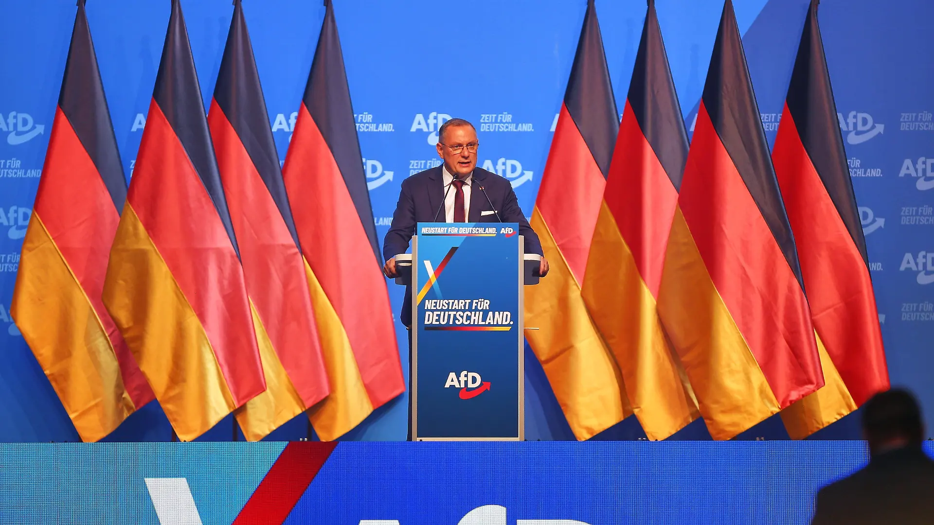Erfurt, Thüringen, Deutschland, 04.07.2026: Messe: AfD-Bundesparteitag: Tino Chrupalla *** Erfurt, Thuringia, Germany, July 4, 2026: AfD National Party Convention, Tino Chrupalla Copyright: xdtsxNachrichtenagenturx dts_126286