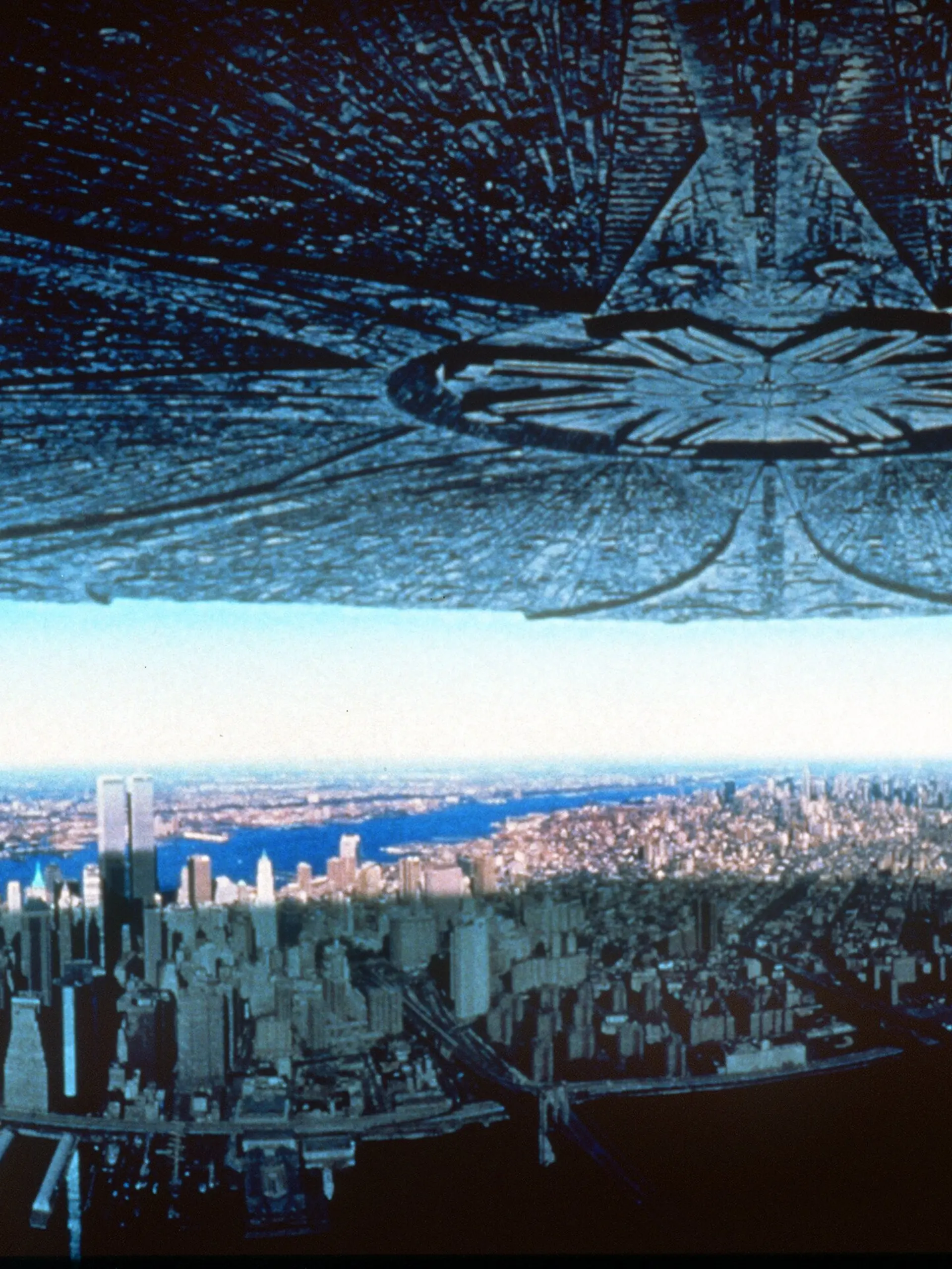 Ein gigantisches UFO bedroht die USA: Unvergessliche Bilder aus „Independence Day”