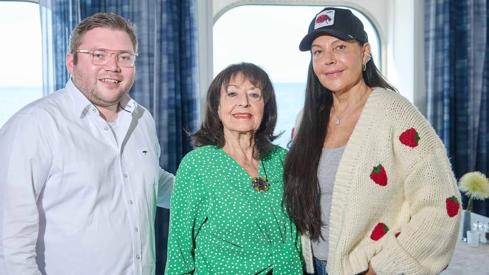 RTL-Reporter Kai Franzke Jr. trifft Bärbel Wierichs und Natascha Ochsenknecht immer mal wieder auf einem „Mein Schiff” von TUI.