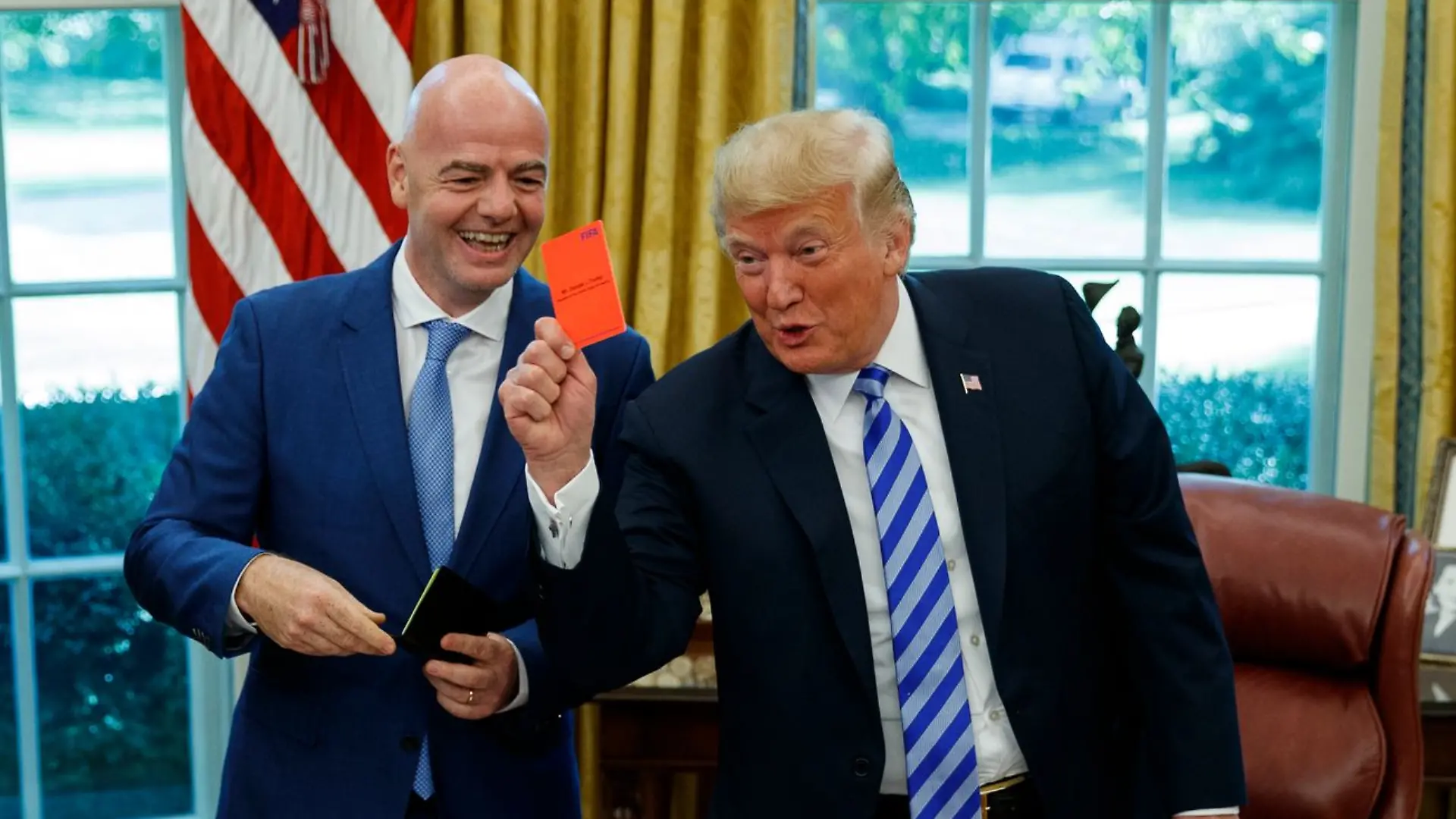 Bild zu: "Trump ruft FIFA-Boss an – gesperrter US-Kicker darf wieder spielen"