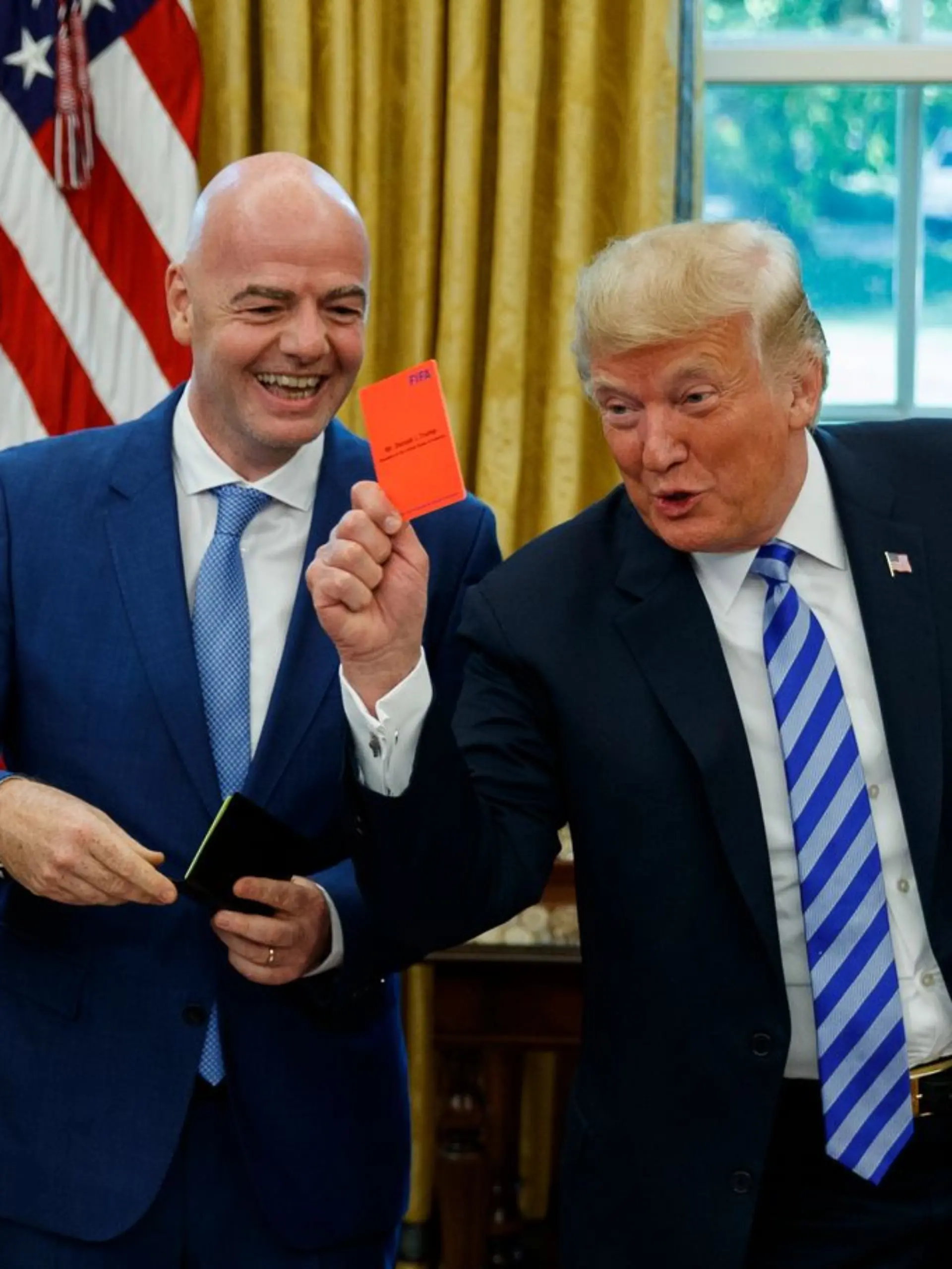 Bild zu: "Trump ruft FIFA-Boss an: Gesperrter US-Fußballer darf plötzlich wieder spielen"