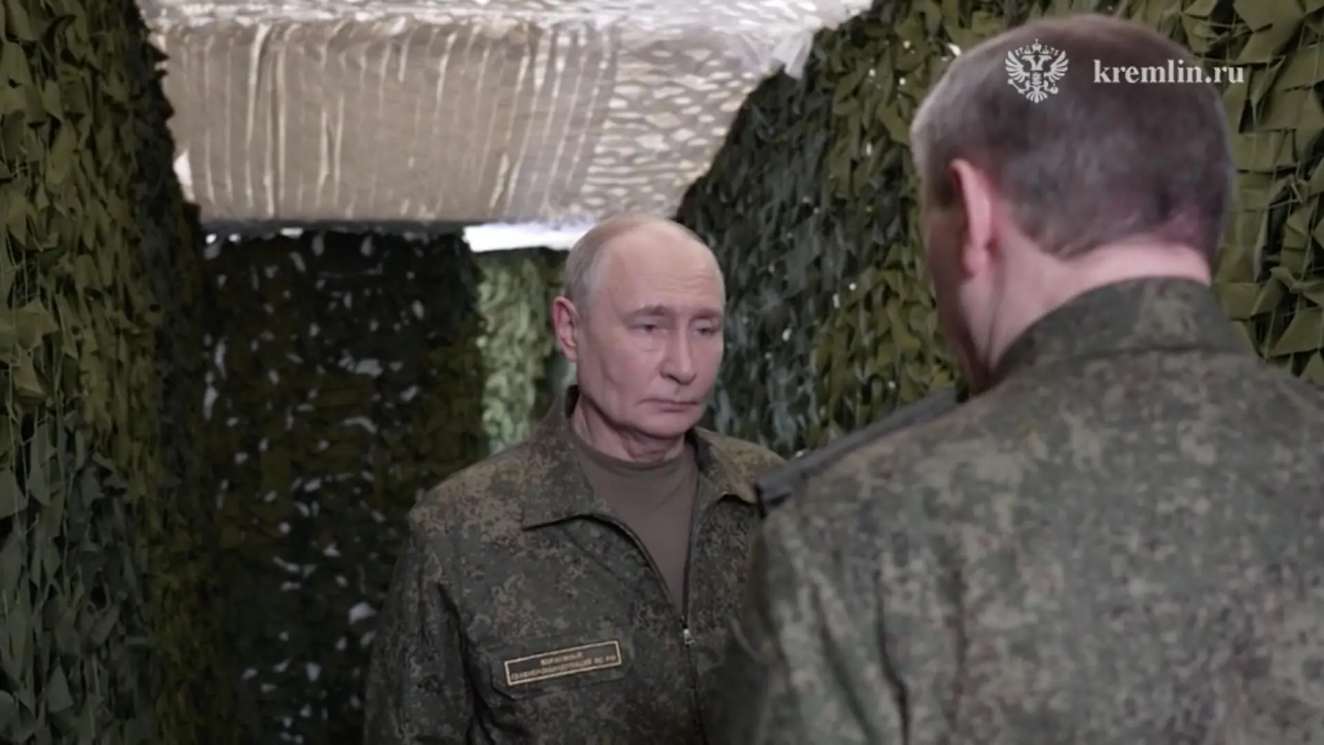 RUSSIA - JULY 3: (----EDITORIAL USE ONLY - MANDATORY CREDIT - 'KREMLIN PRESS SERVICE / HANDOUT' - NO MARKETING NO ADVERTISING CAMPAIGNS - DISTRIBUTED AS A SERVICE TO CLIENTS----) A screen grab taken from a video shows Russian President Vladimir Putin during a military meeting with Chief of the General Staff of the Russian Armed Forces, Valery Gerasimov, and senior troop commanders at a command center of the Joint Group of Forces in Russia on July 03, 2026. Kremlin Press Service / Handout / Anadolu