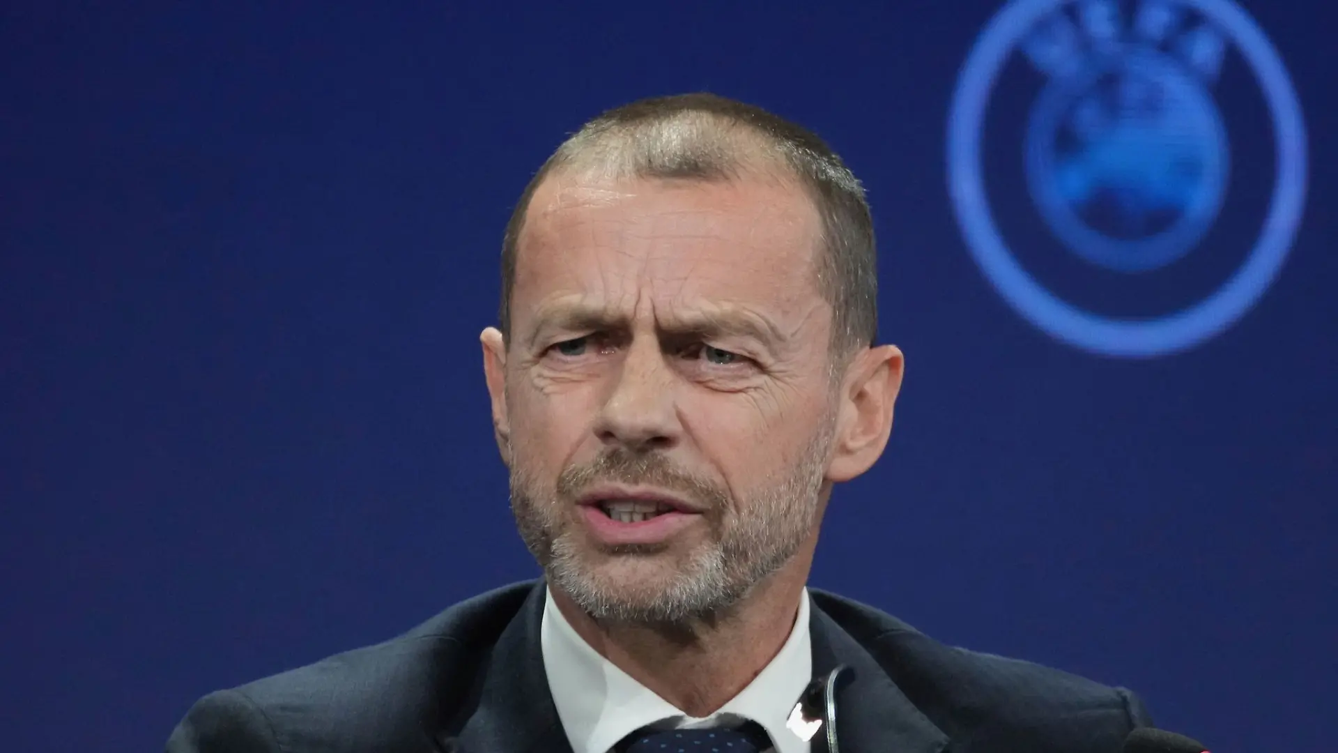 Die UEFA um Präsident Ceferin ist nach der FIFA-Entscheidung fassungslos. (Archivbild)