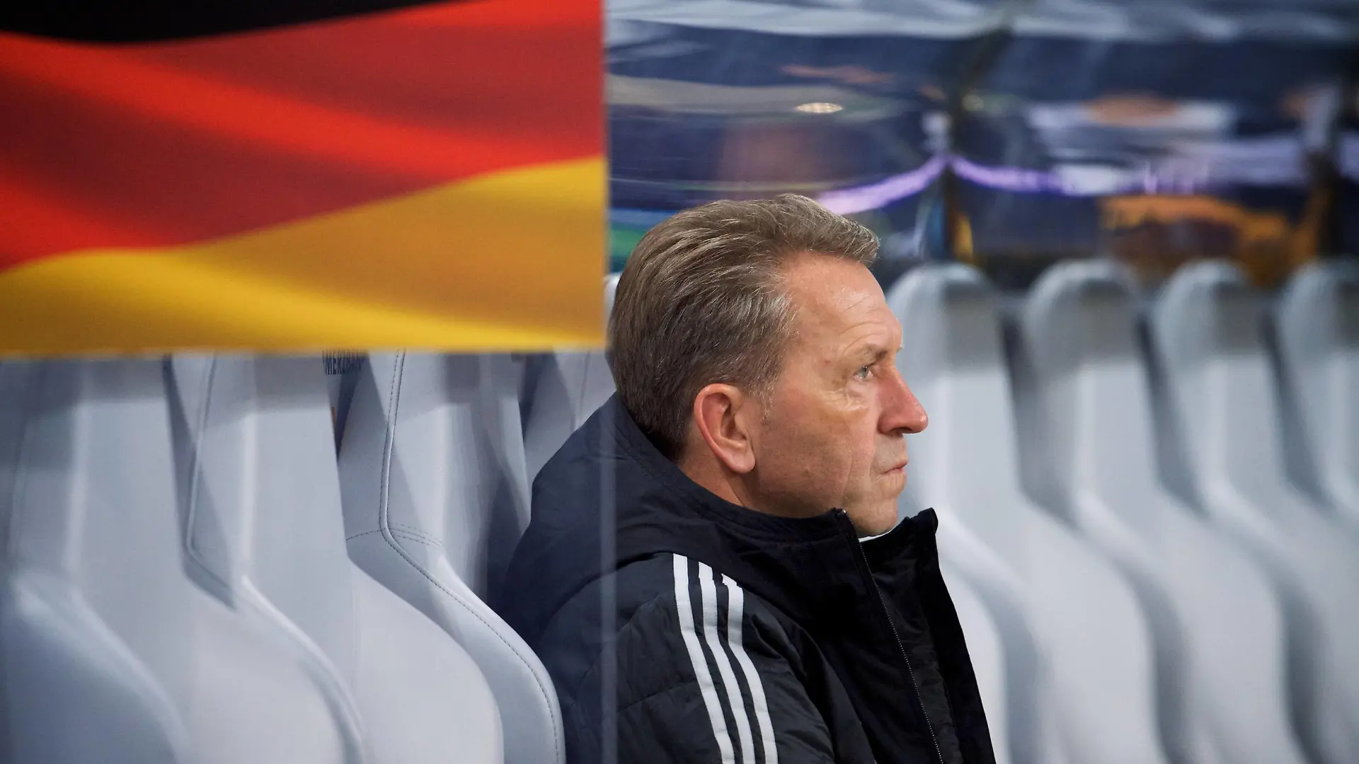 Fussball Leipzig 15.11.2018 Nationalmannschaft DFB Laenderspiel Zentralstadion Leipzig Deutschland geg Russland 3 : 0 Torwarttrainer Bundestorwarttrainer Andreas KOEPKE ( KÖPKE ) GER Foto Eberhard Thonfeld / camera 4 *** soccer Leipzig 15 11 2018 national team DFB international match central stadium Leipzig Germany geg Russia 3 0 goalkeeper coach national goalkeeper Andreas KOEPKE KÖPKE GER photo Eberhard Thonfeld camera 4