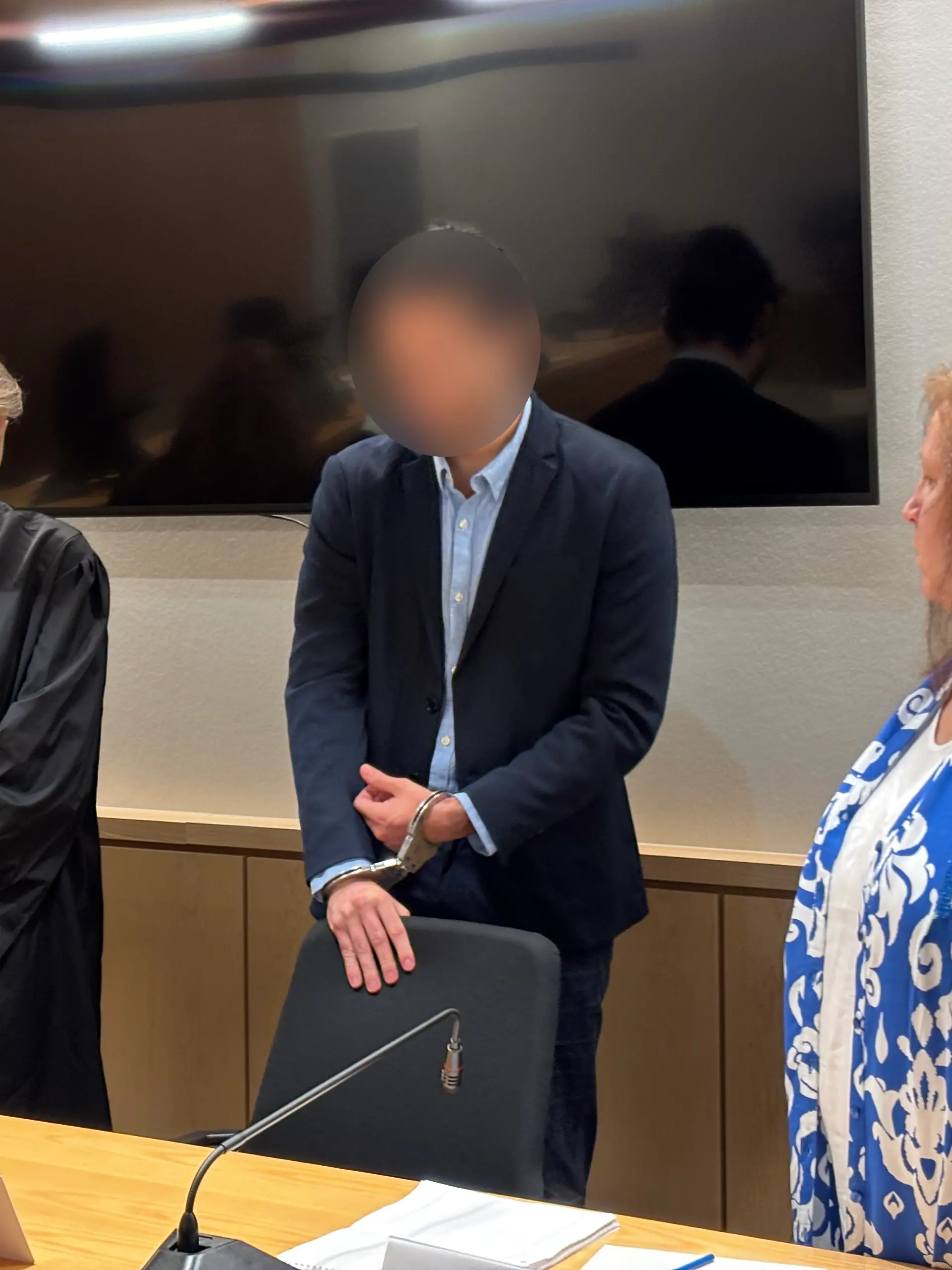 Bild zu: "Prozess um getöteten Zugbegleiter – so reagiert der Angeklagte auf das Urteil "