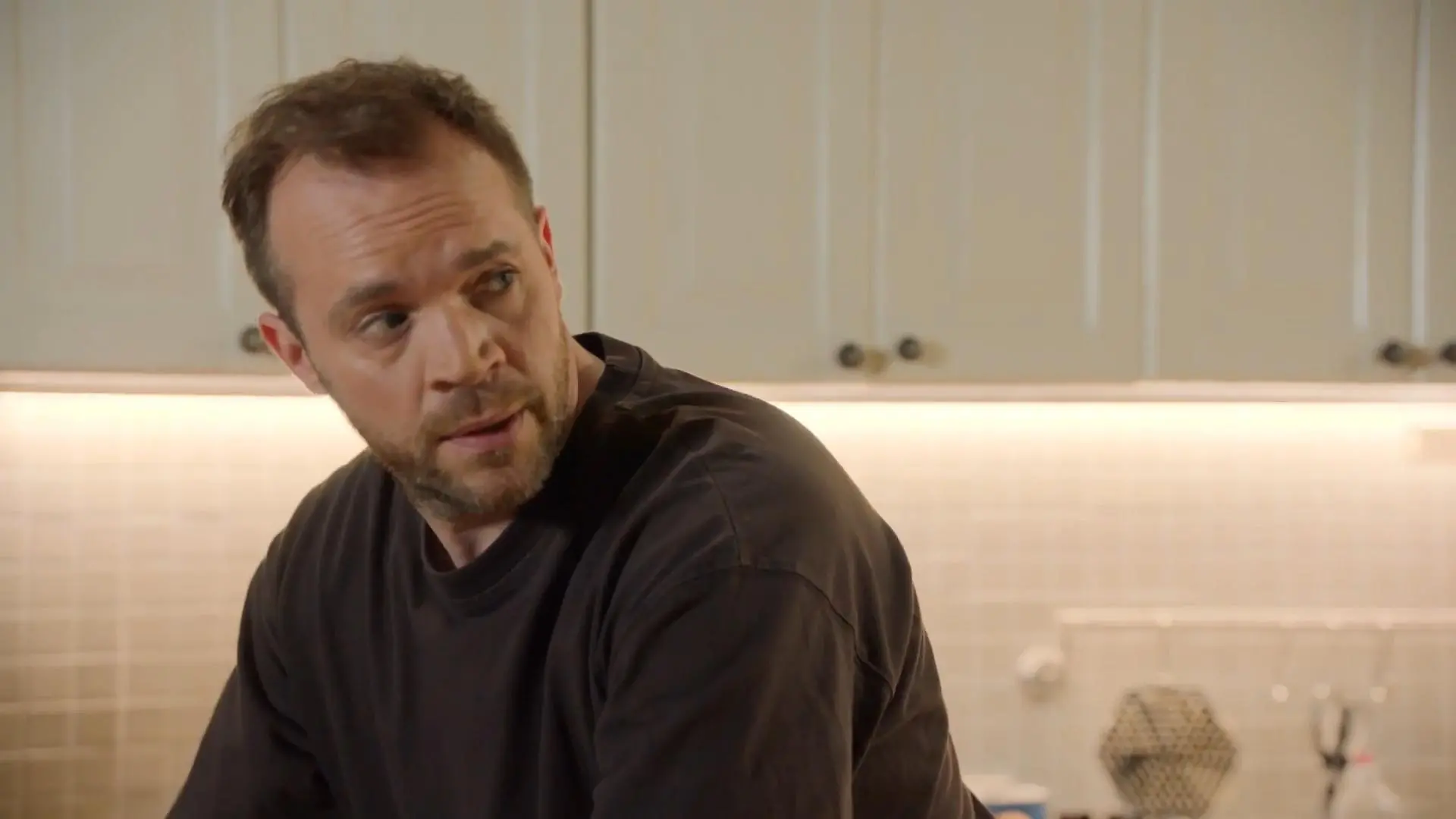 Gelingt Erik das perfekte Dinner? GZSZ-Folge 8566 vom 10. Juli 2026 auf RTL+