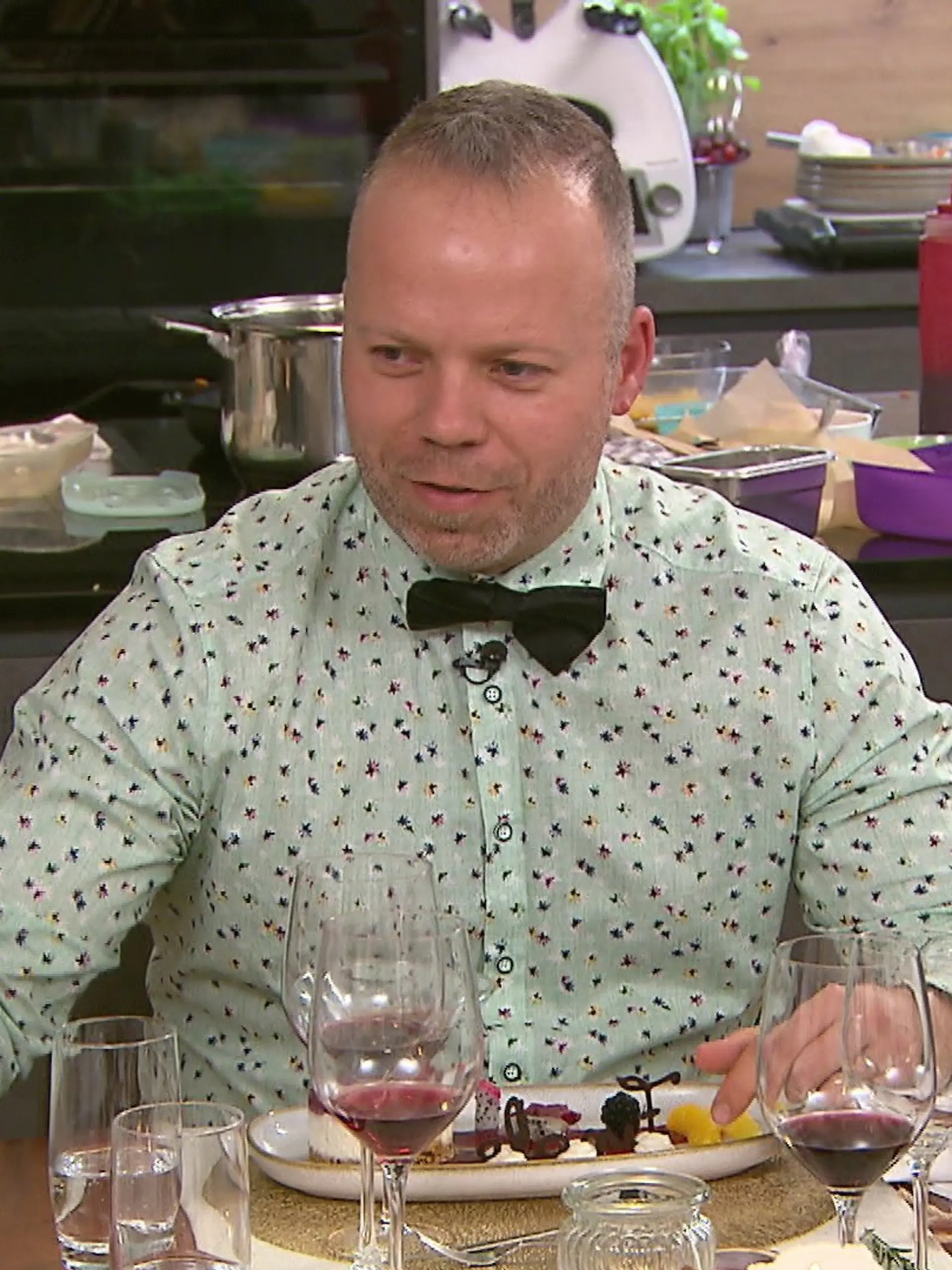 Bild zu: "Stefans Cheesecake-Deko bringt junge Frauen zum Ausrasten"
