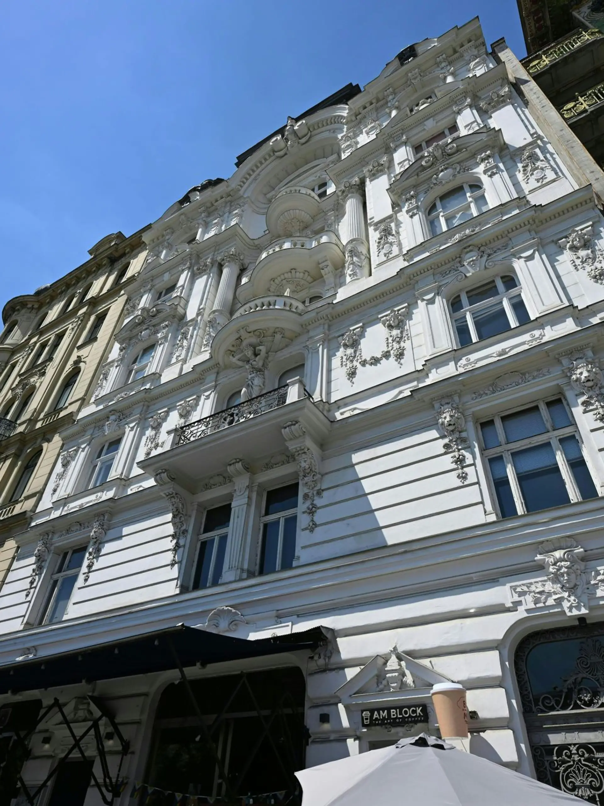 Bild zu: "Deutsche in Wien erstochen – Polizei nimmt Mitbewohner fest"