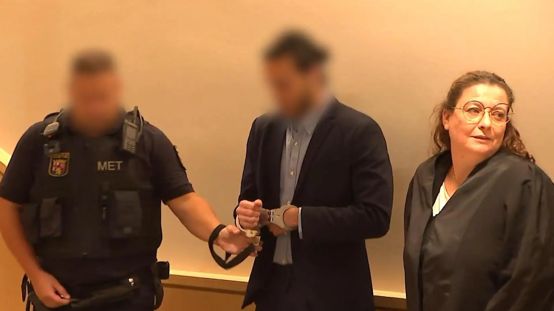 Zugbegleiter Serkan (†36) zu Tode geprügelt – Urteil gefallen! Brutale Attacke bei Kontrolle