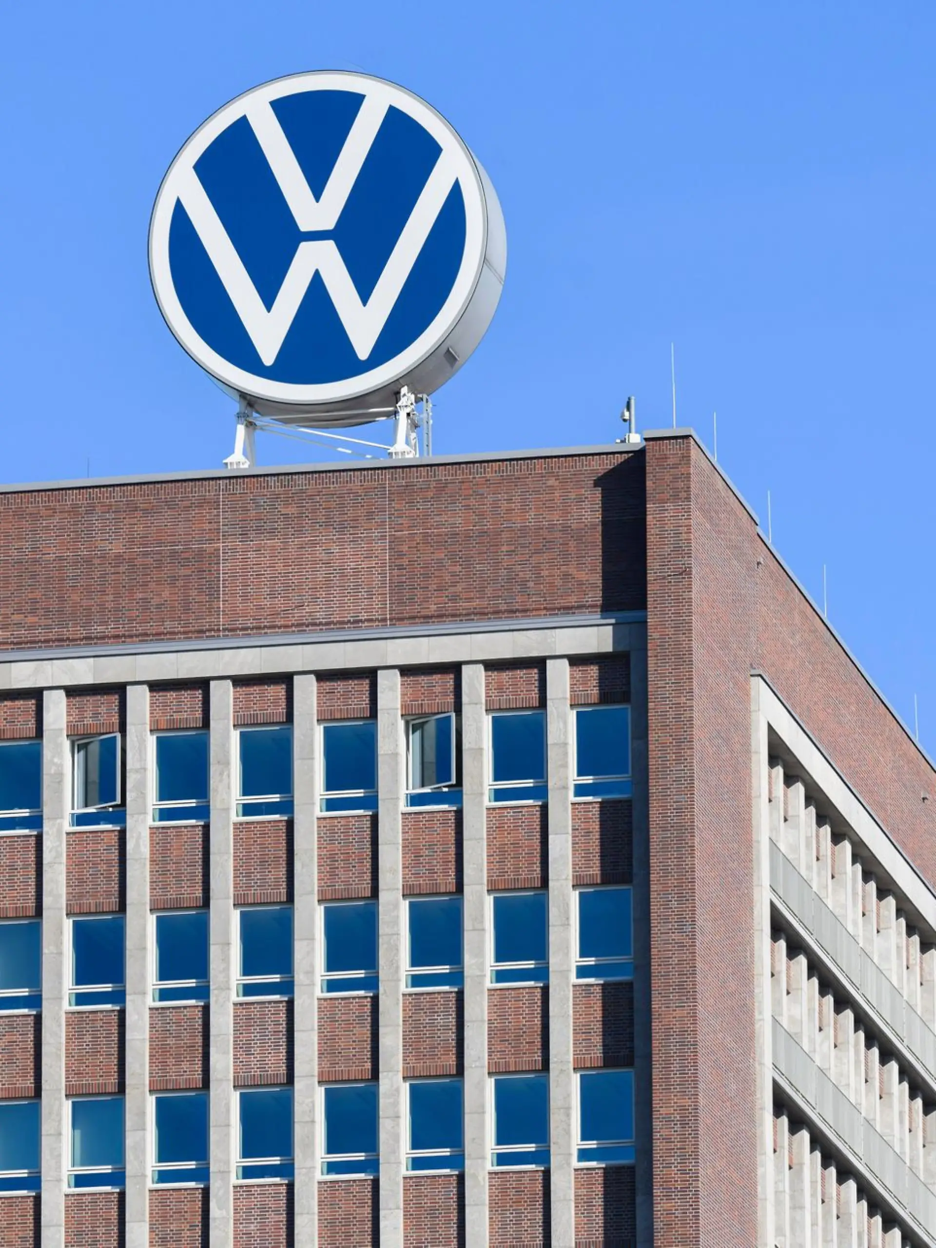 Bild zu: "Stellenabbau und Werkschließungen: Wie geht es mit dem Konzern weiter?"