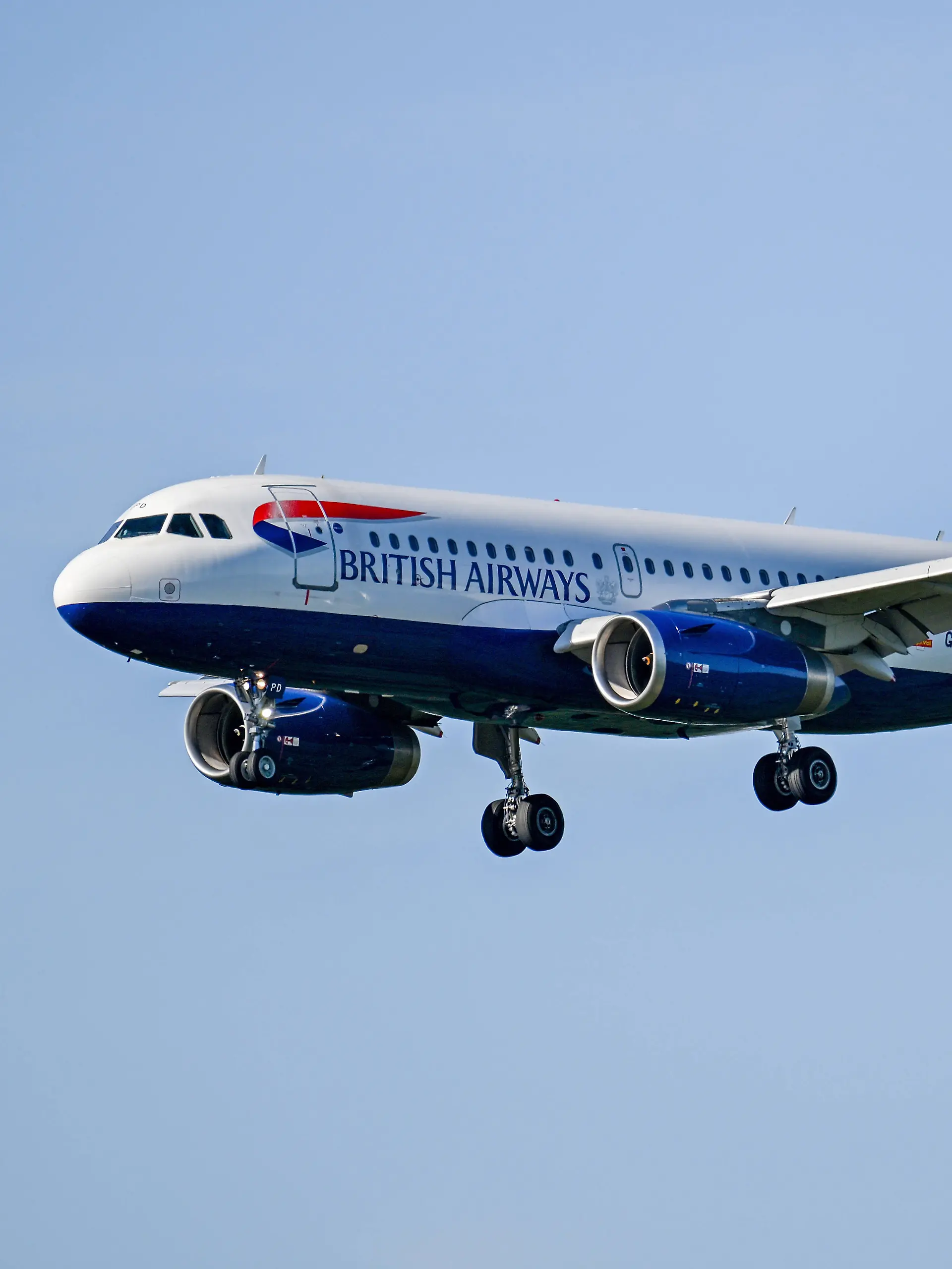 Bild zu: "Crew wohl zu betrunken! Airline muss Flug kurzfristig streichen"