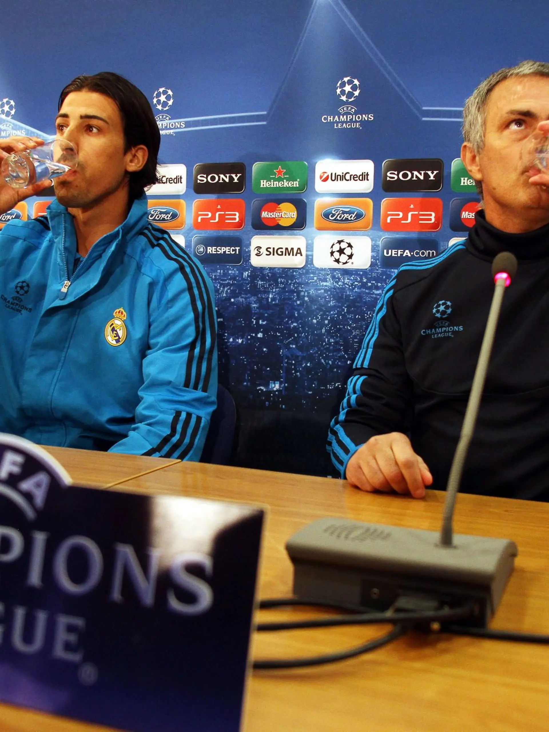 Bild zu: "Ex-Weltmeister Khedira in Mourinhos Trainerstab bei Real"