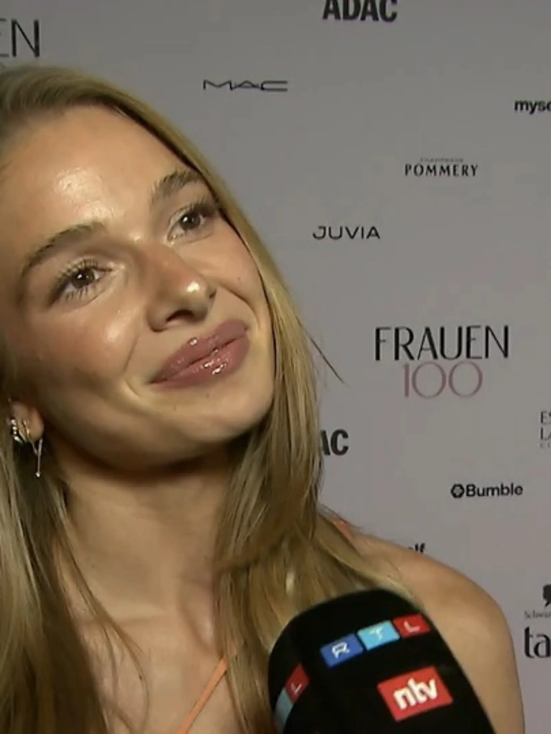 Bild zu: "„Ich gerate immer an die Falschen!" Macht Lola Weippert Schluss mit Männern?"