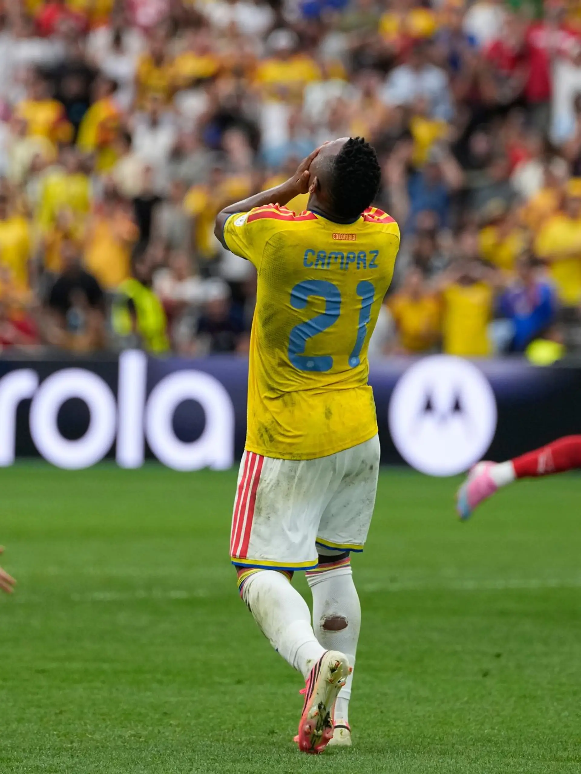 Bild zu: "Morddrohungen gegen Kolumbiens WM-Fußballer Campaz"