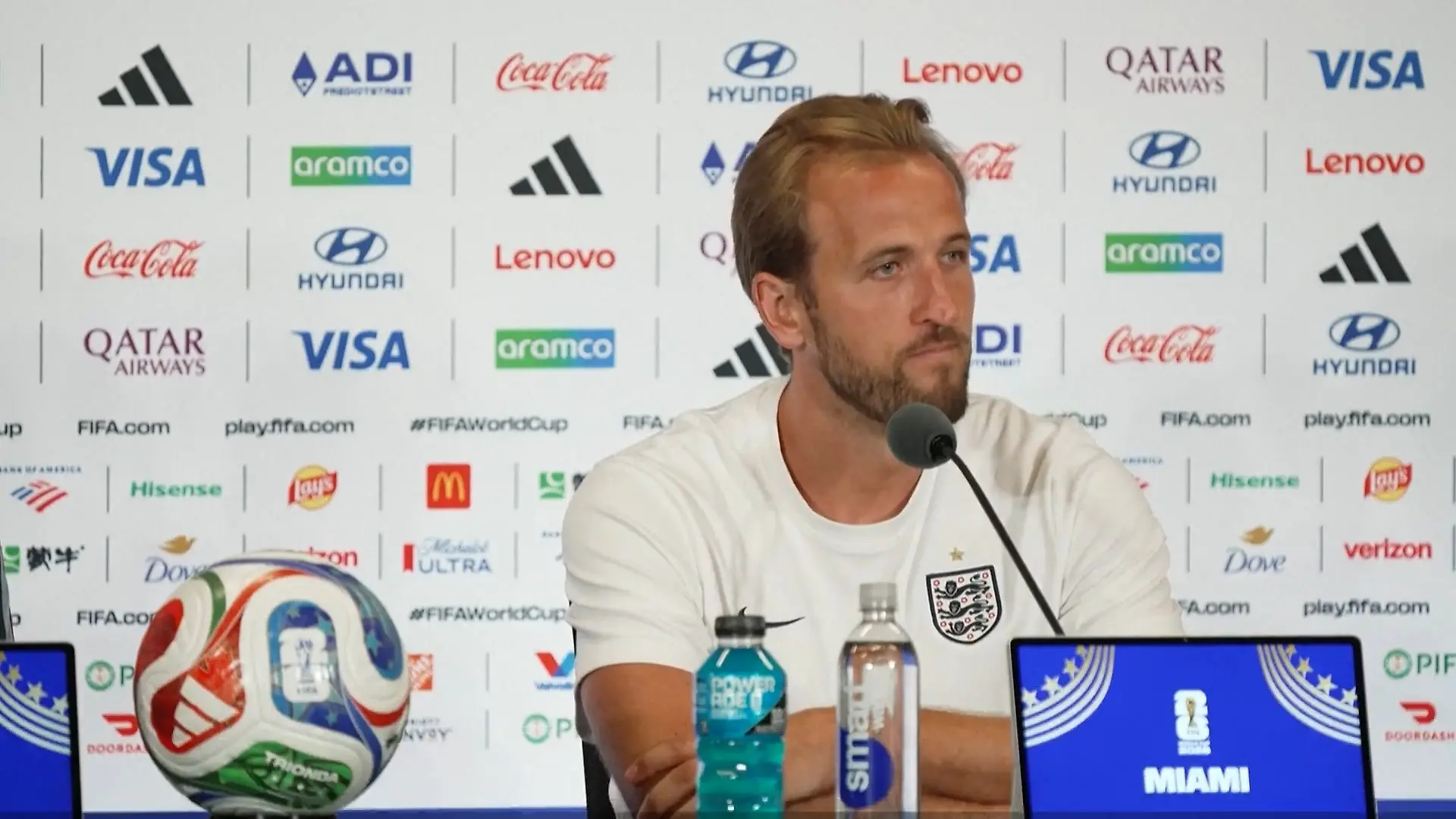 Weltstar kann nicht ablehnen – weil Donald Trump DIESES „surreale" Angebot macht! Harry Kane schwärmt vom US-Präsidenten