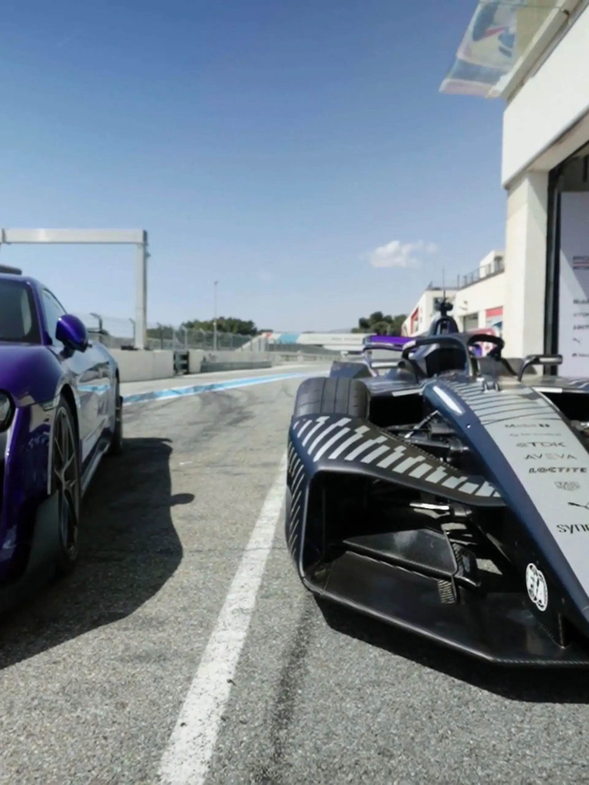 Bild zu: "Lance testet den Taycan Turbo GT"