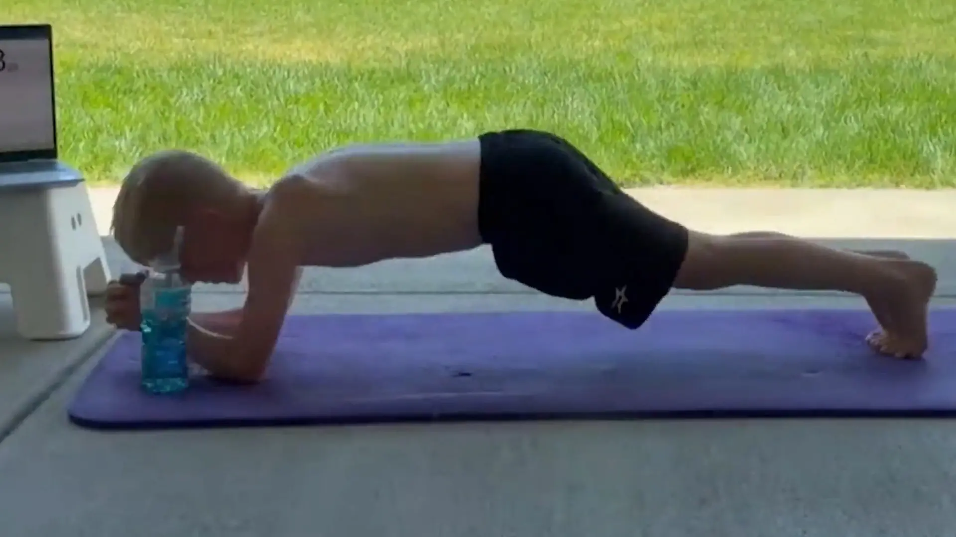 Junge (9) knackt Weltrekord – mit DIESER krassen Challenge! Nach nur sechs Monaten Training