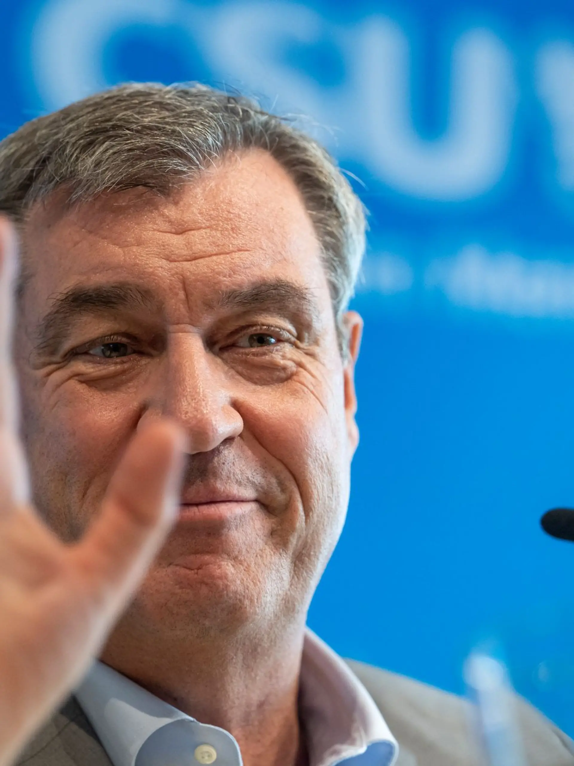 Bild zu: "Tomaten-Attacke auf Markus Söder!"