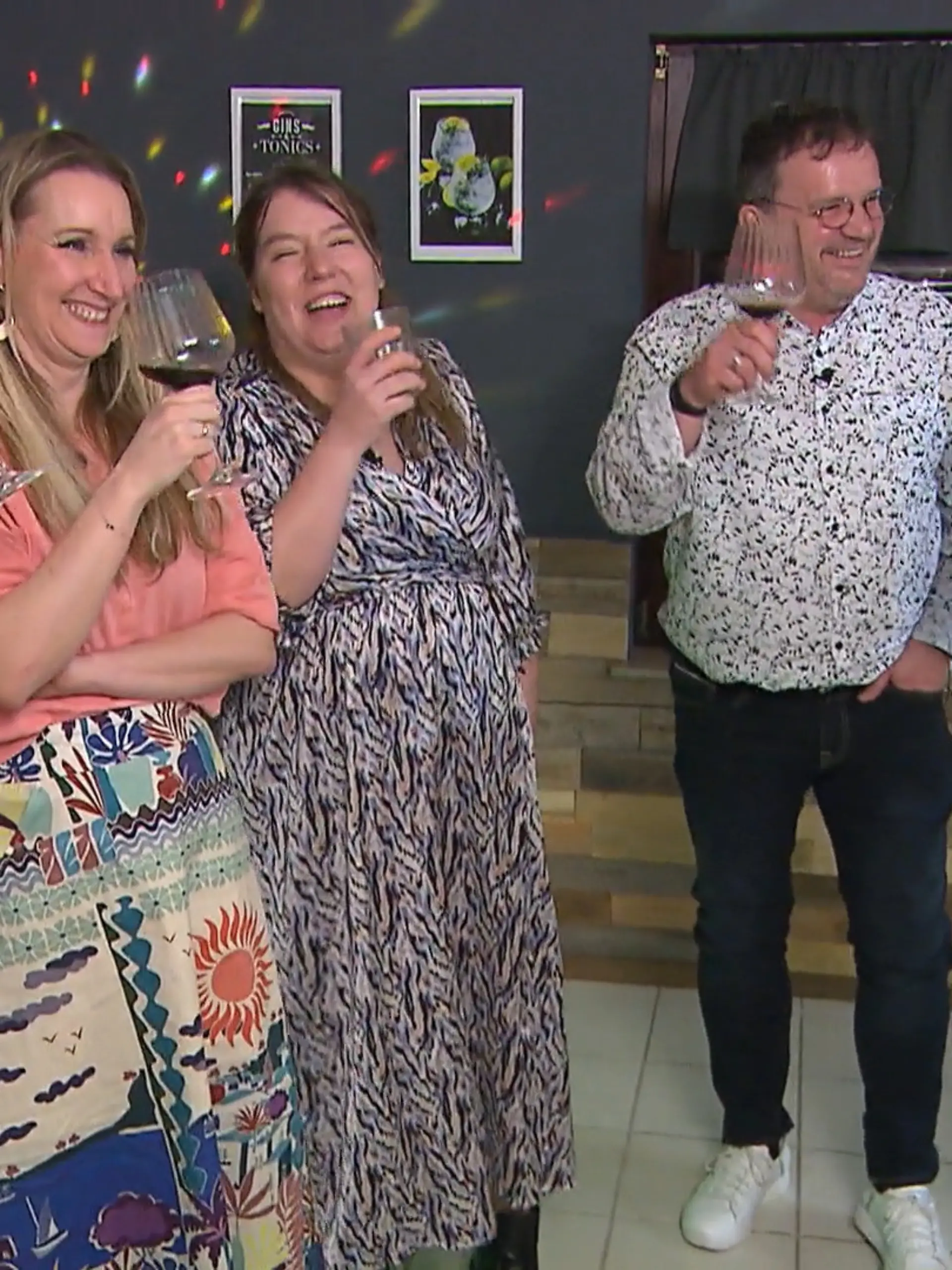 Bild zu: "Nächste Woche: Draußen kochen, lachen, genießen"