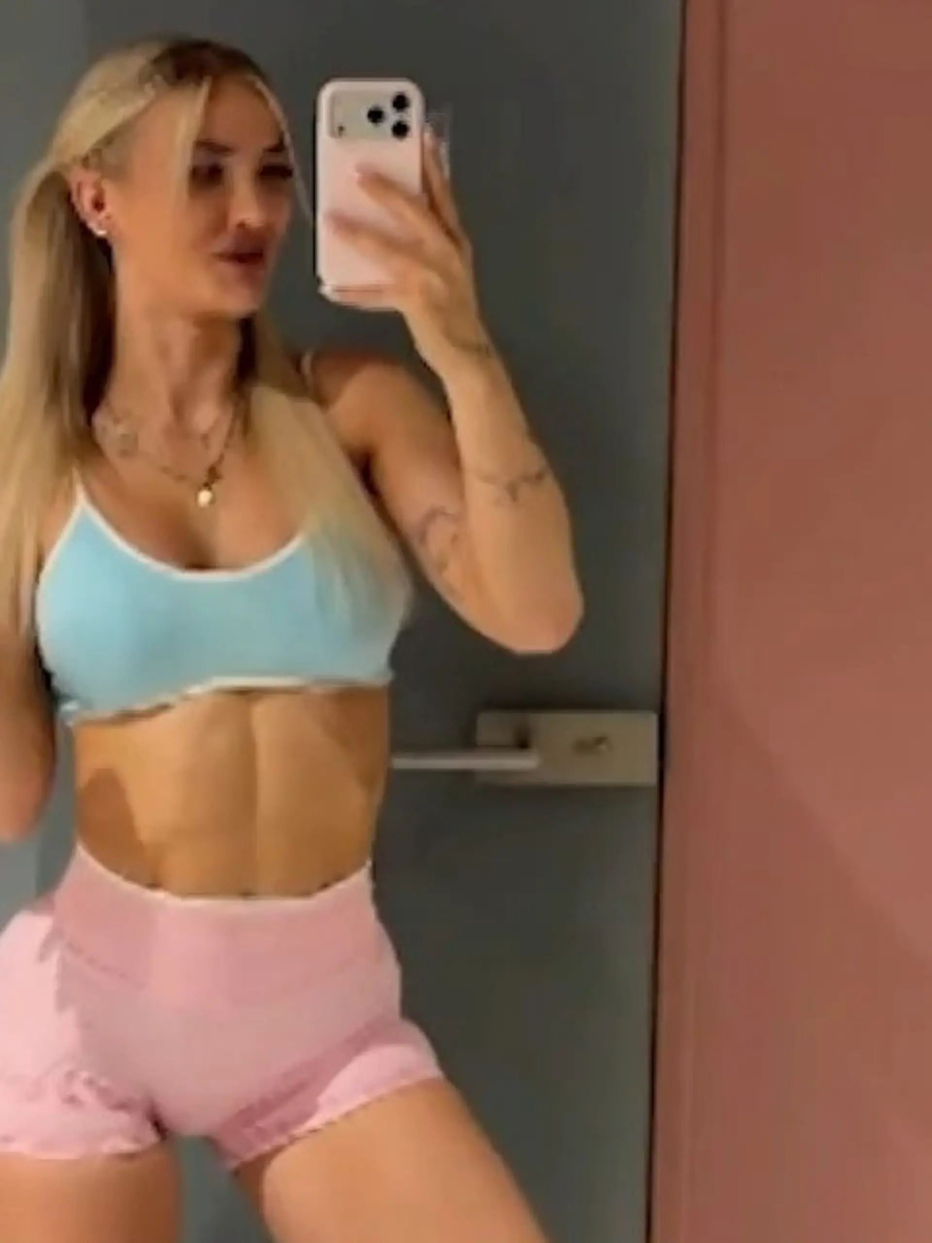 Bild zu: "Reality-Sternchen Edda Pilz fliegt aus Fitness-Studio"