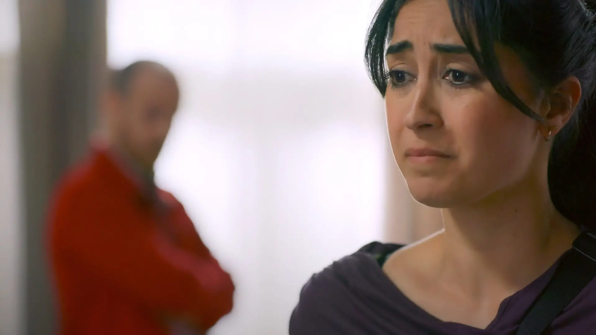 Esma kann nicht länger über ihren Fehltritt schweigen Die „Unter uns“-Wochenvorschau (Teil 3)