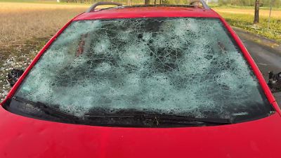 Bild von Heftiges Unwetter! Tennisballgroßer Hagel zerstört Häuser und Fahrzeuge