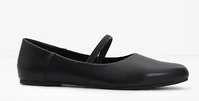 Mary-Janes mit elastischem Riemen