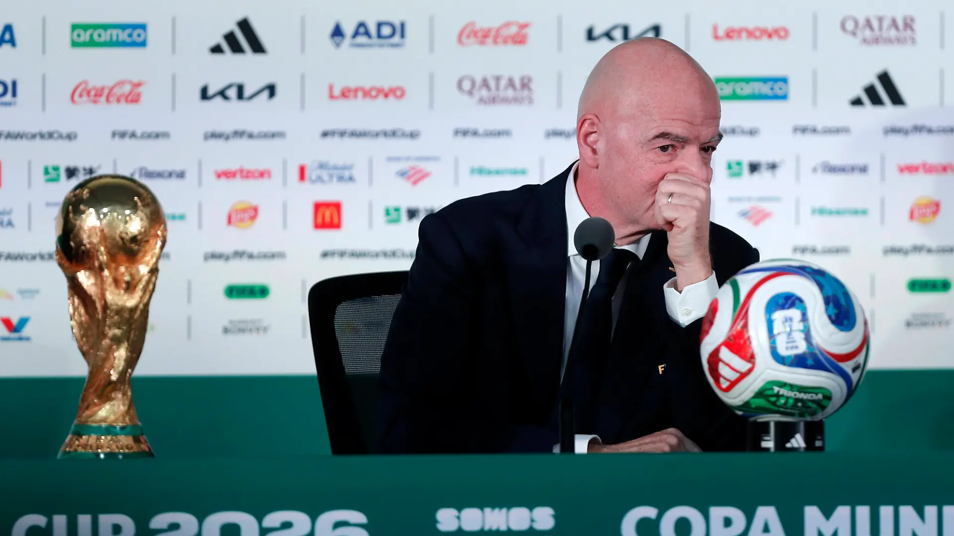 Infantino attends a press conference, PK, Pressekonferenz on the eve of the FIFA World Cup, WM, Weltmeisterschaft, Fussball 2026 opening match FIFA President Gianni Infantino attends a press conference on the eve of the FIFA World Cup 2026 opening match, in Mexico City, Mexico, 10 June 2026. MEXICO CITY Mexico PUBLICATIONxINxGERxAUTxINDxONLY Copyright: xISAACxESQUIVELx