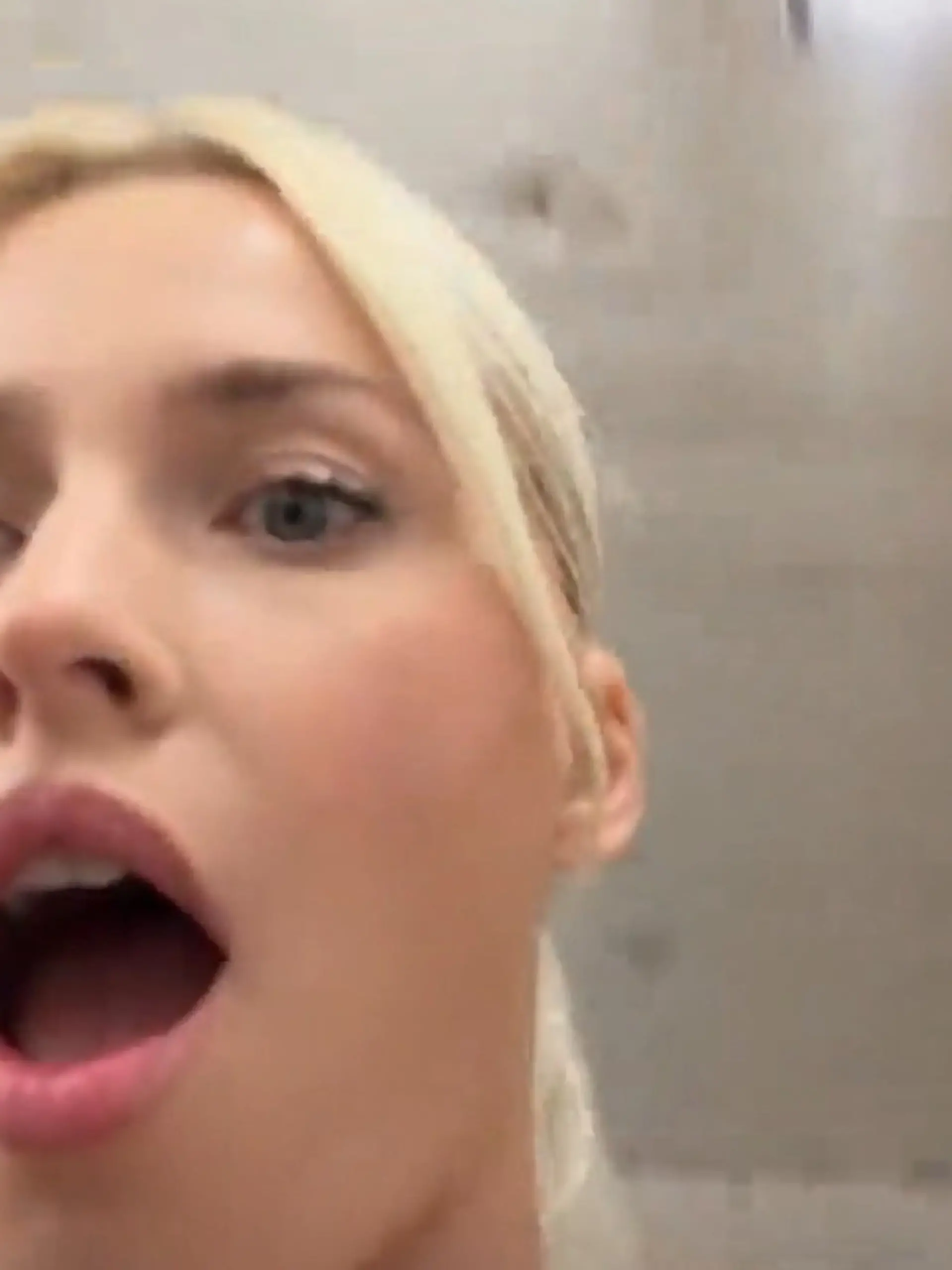 Bild zu: "Schon wieder Haus-Horror bei Lena Gercke! Topmodel dem Wasser nahe"