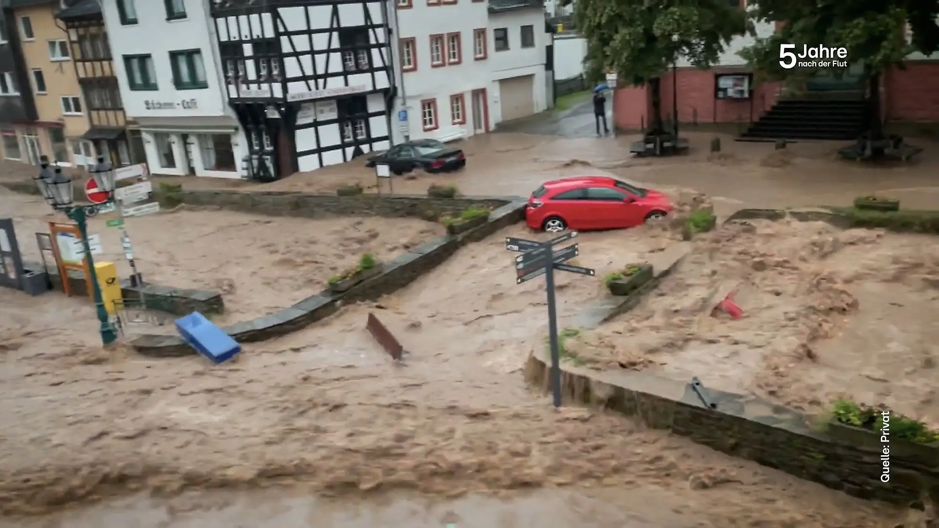 Fünfter Jahrestag der Flutkatastrophe Tote und Zerstörung durch Wassermassen