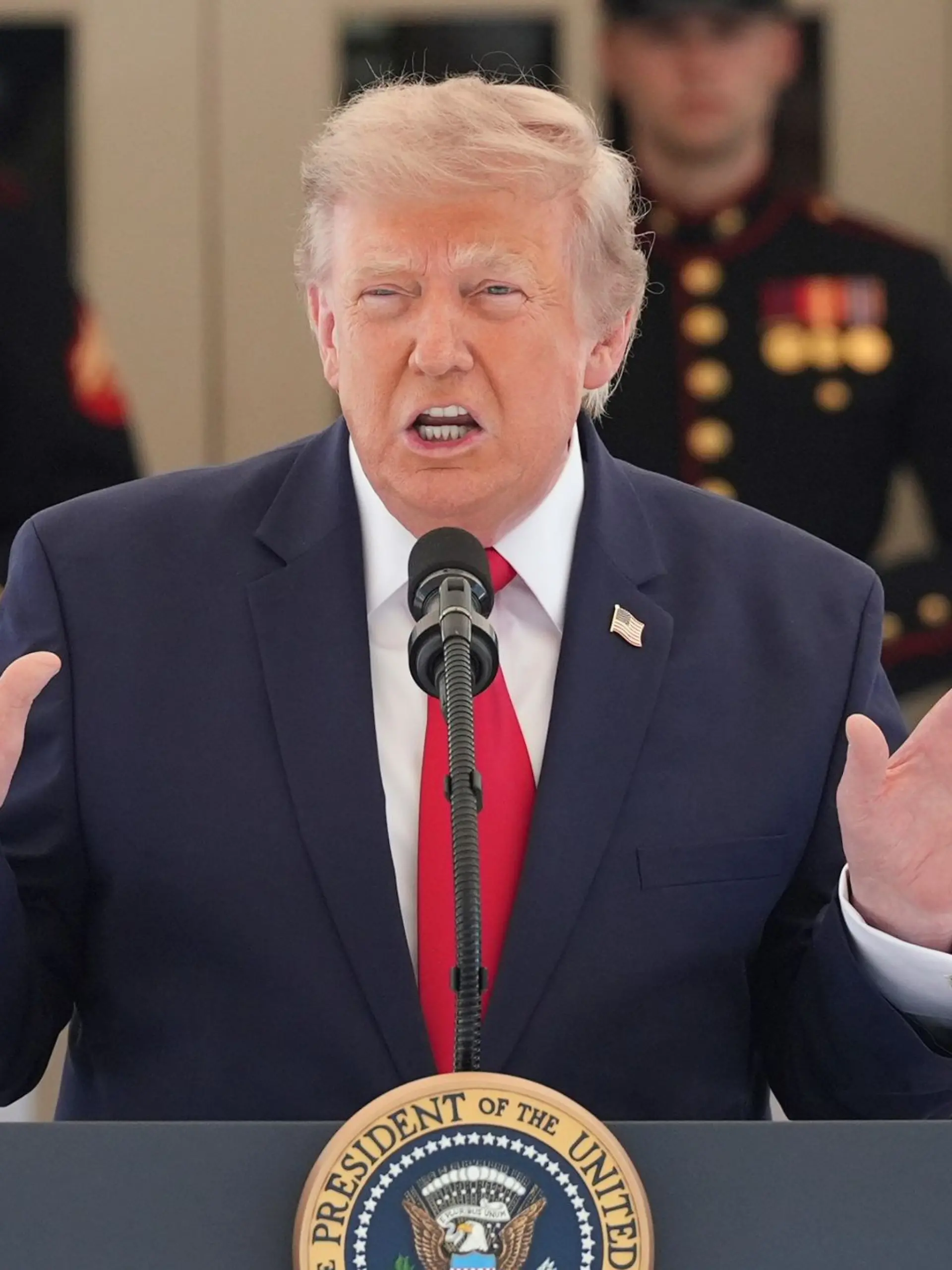 Die USA wollen den Iran weiter angreifen - das macht Trump klar.