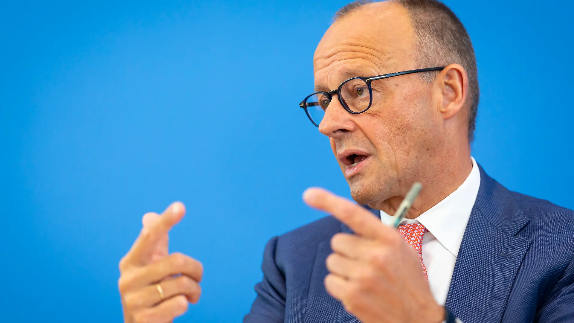 Friedrich Merz (CDU), Bundeskanzler, aufgenommen im Rahmen der Sommerpressekonferenz in der BPK in Berlin, 15.07.2026.