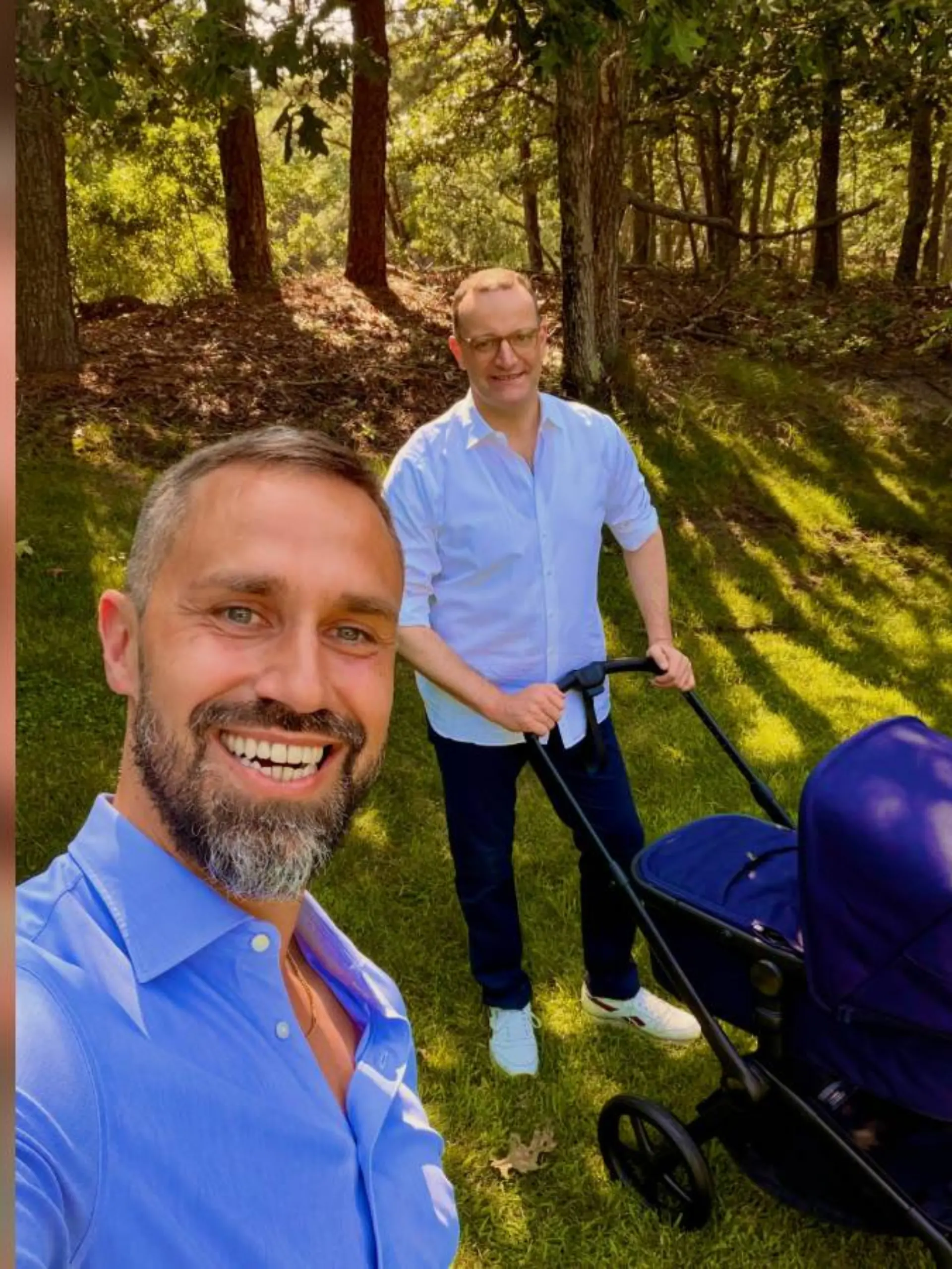 Jens Spahn und Daniel Funke sind Eltern geworden.
