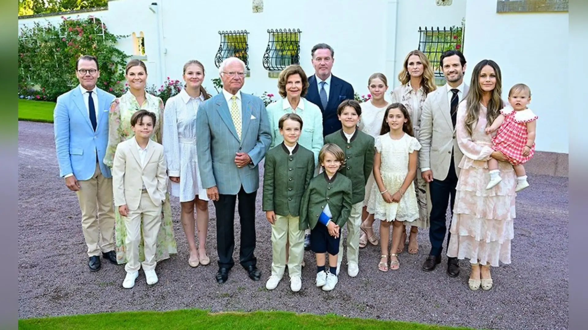 Auf dem neuen offiziellen Foto der schwedischen Königsfamilie fällt ein Detail besonders ins Auge.