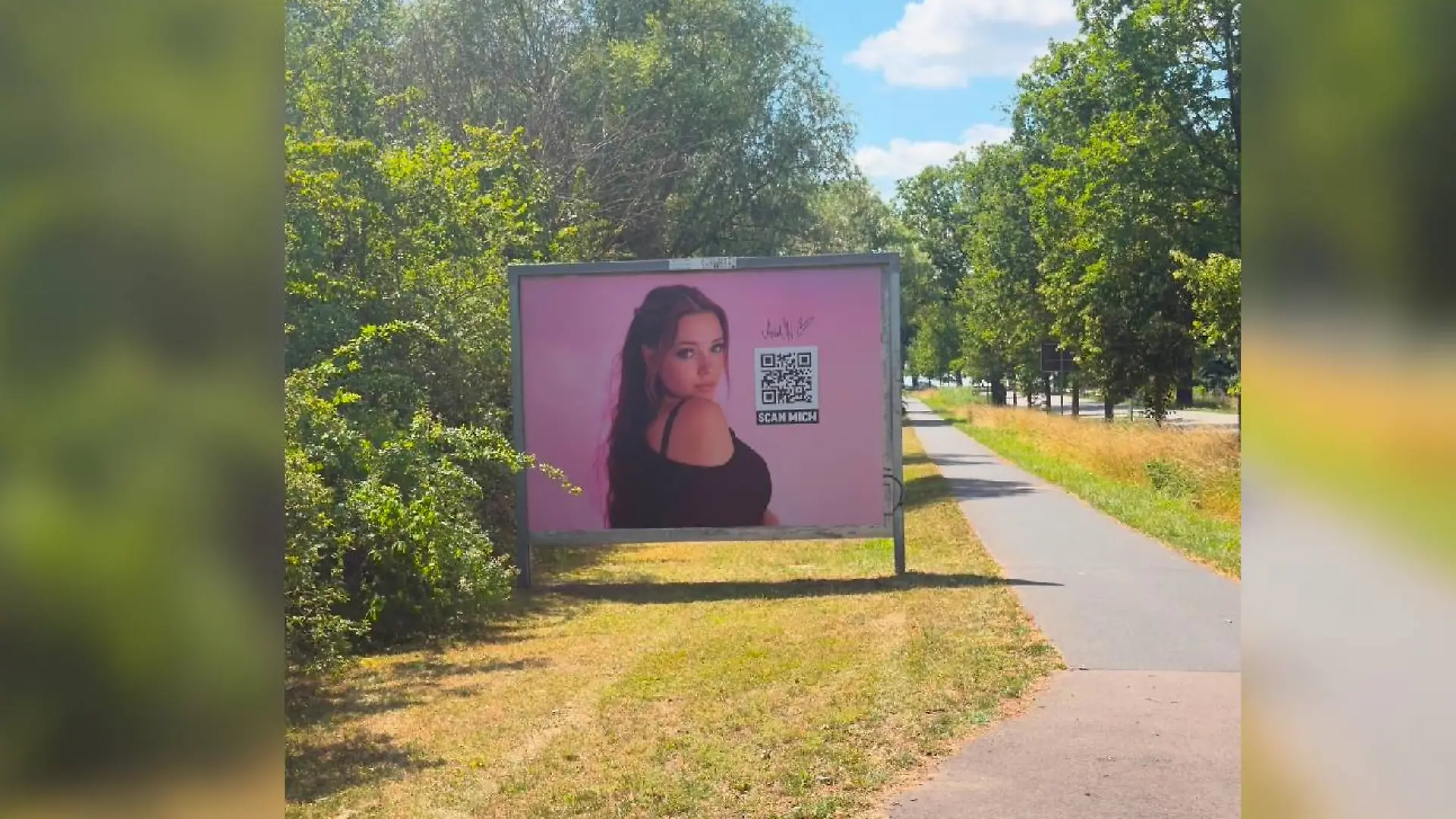 Anne Wünsche hat Plakate im Wohnort ihres Ex-Partners aufhängen lassen.