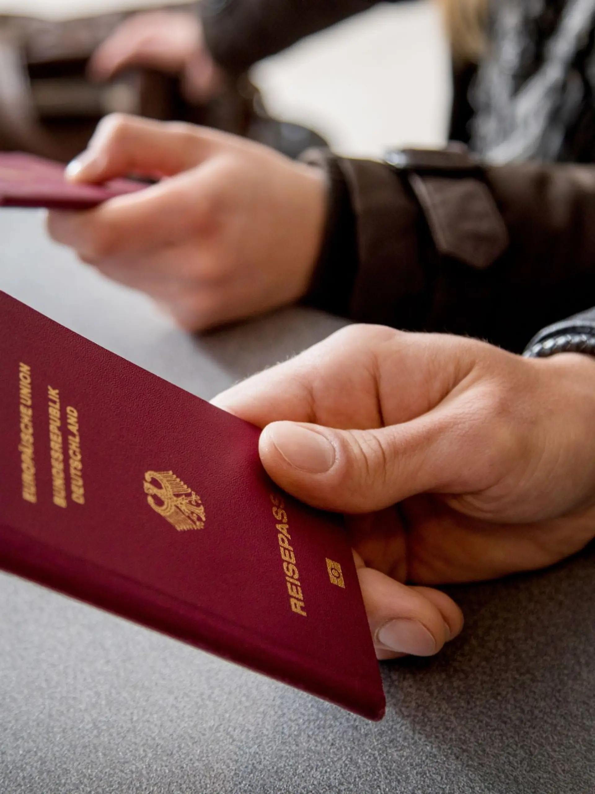 Ohne Reisepass oder Ausweis kann es bei Grenzkontrollen zu großen Problemen kommen.