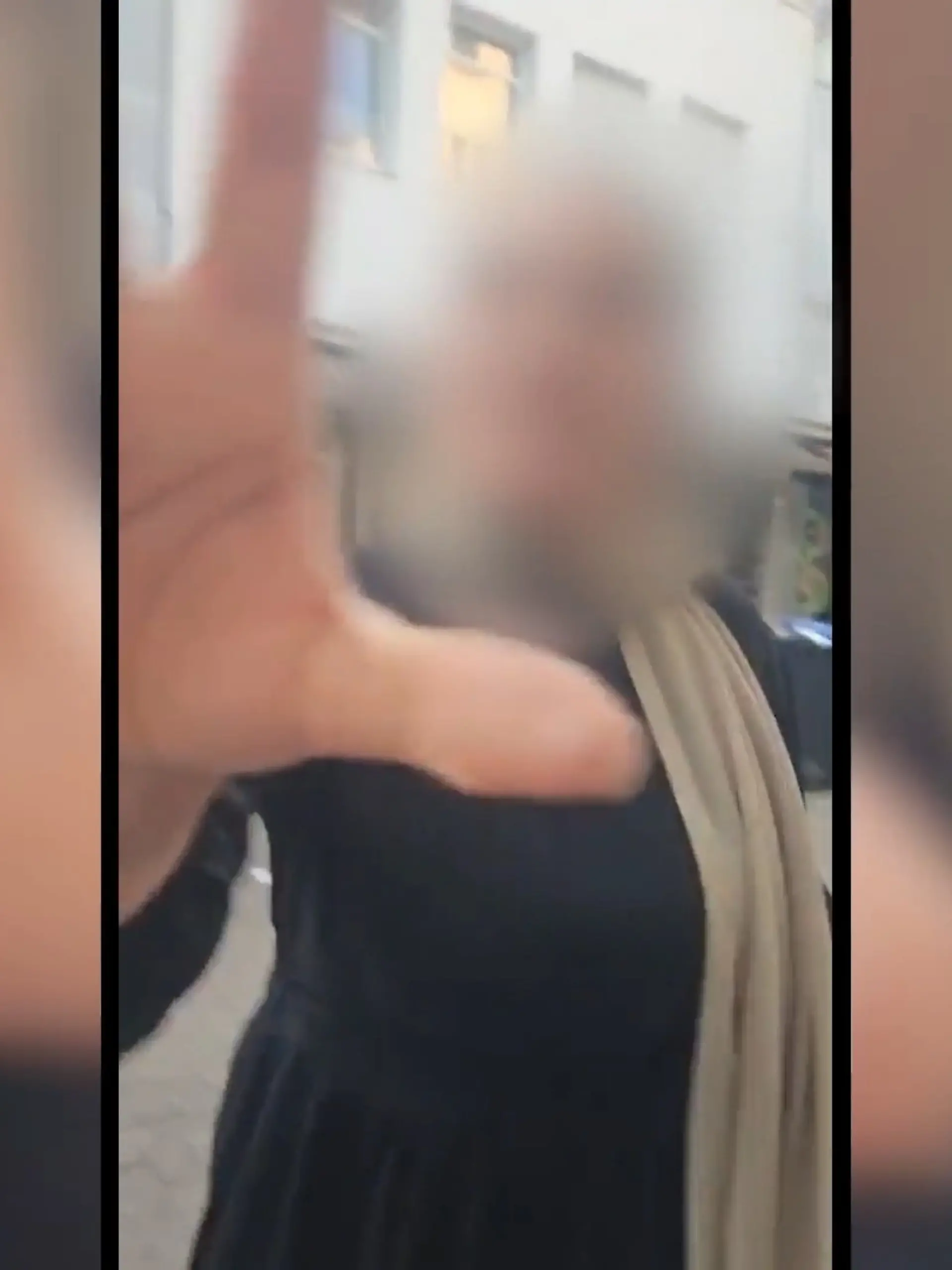 Bild zu: "Streit vor Restaurant eskaliert"