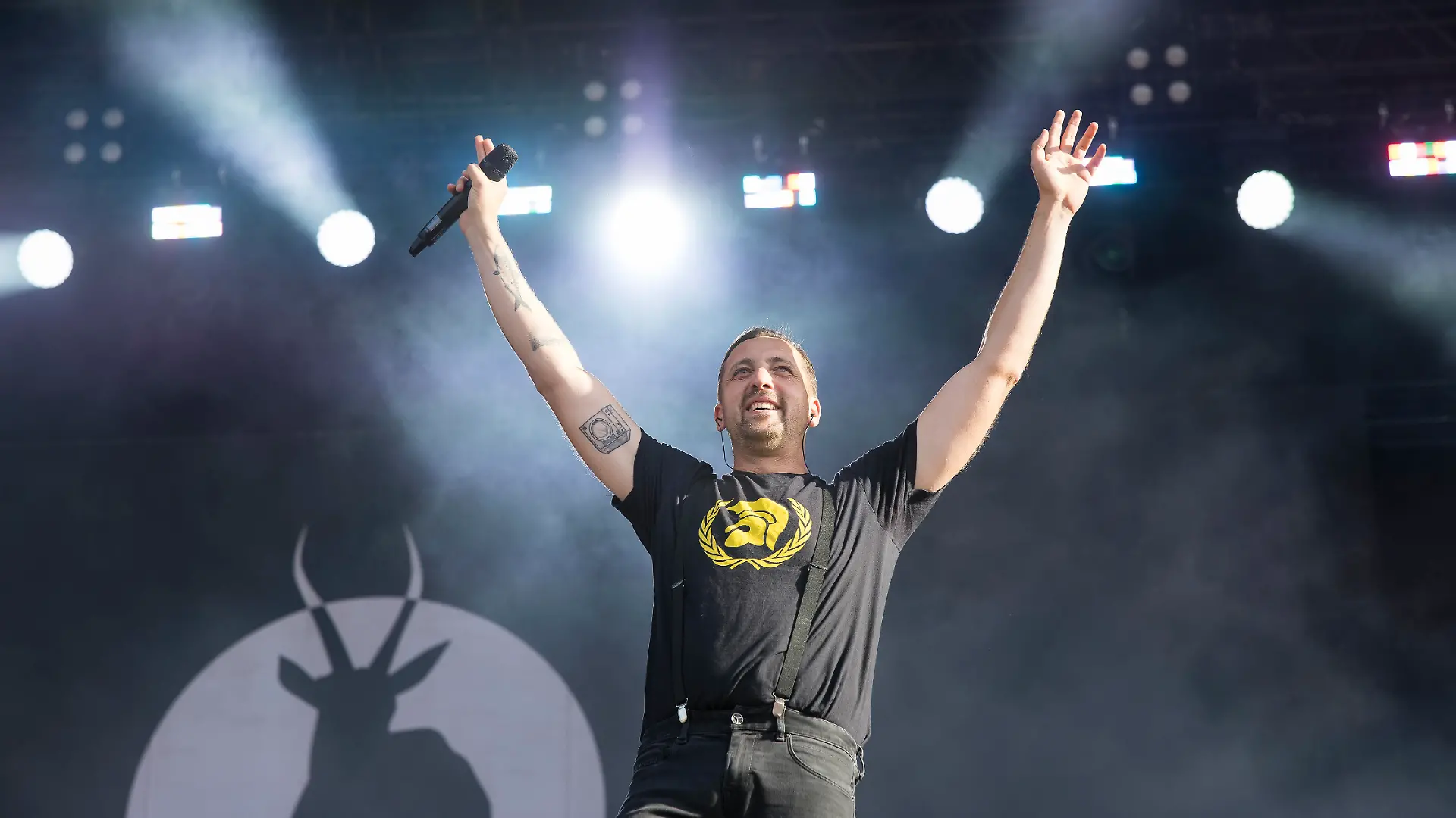 Danger Dan (Daniel Pongratz), Rapper der Antilopen Gang beim Highfield Festival am Samstag, Störmthaler See, 17.08.2024