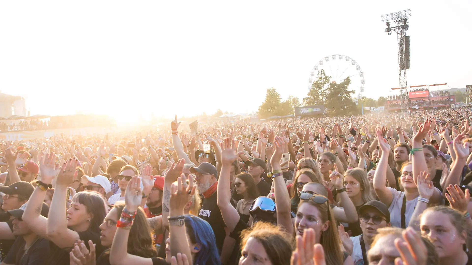 Festivalbesucher beim Highfield Festival am Samstag, Störmthaler See, 16.08.2025