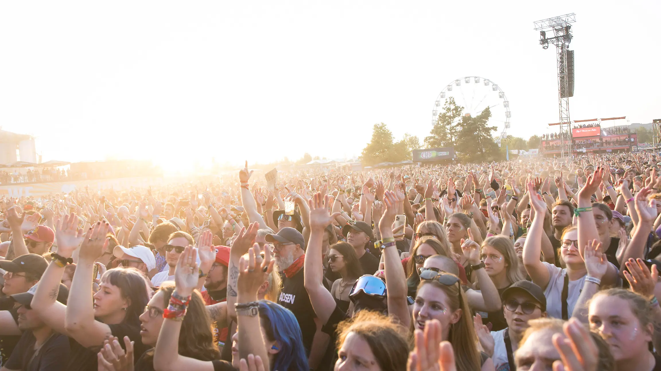 Festivalbesucher beim Highfield Festival am Samstag, Störmthaler See, 16.08.2025
