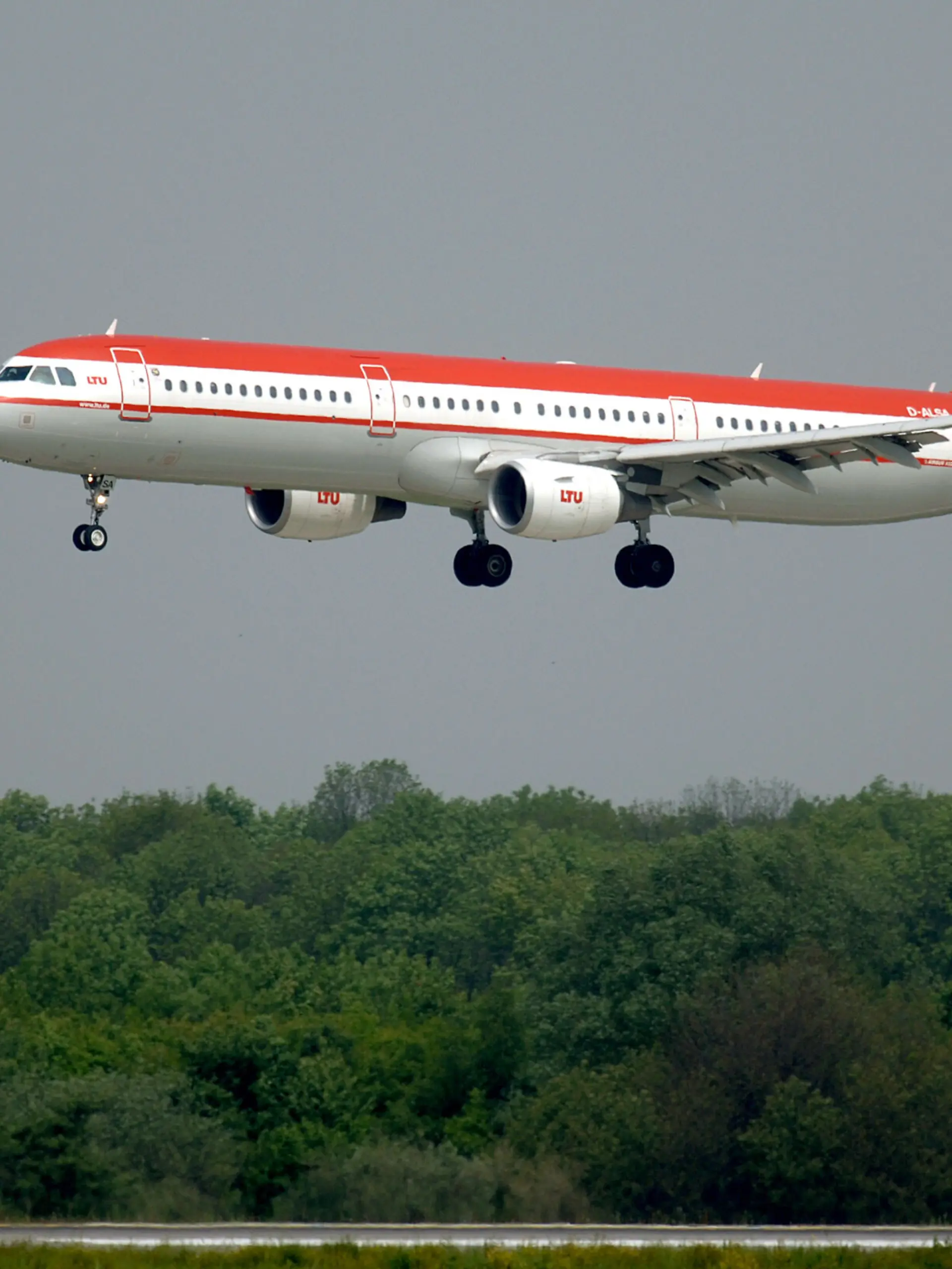 Bild zu: "Diese Airlines sind vom Himmel verschwunden"