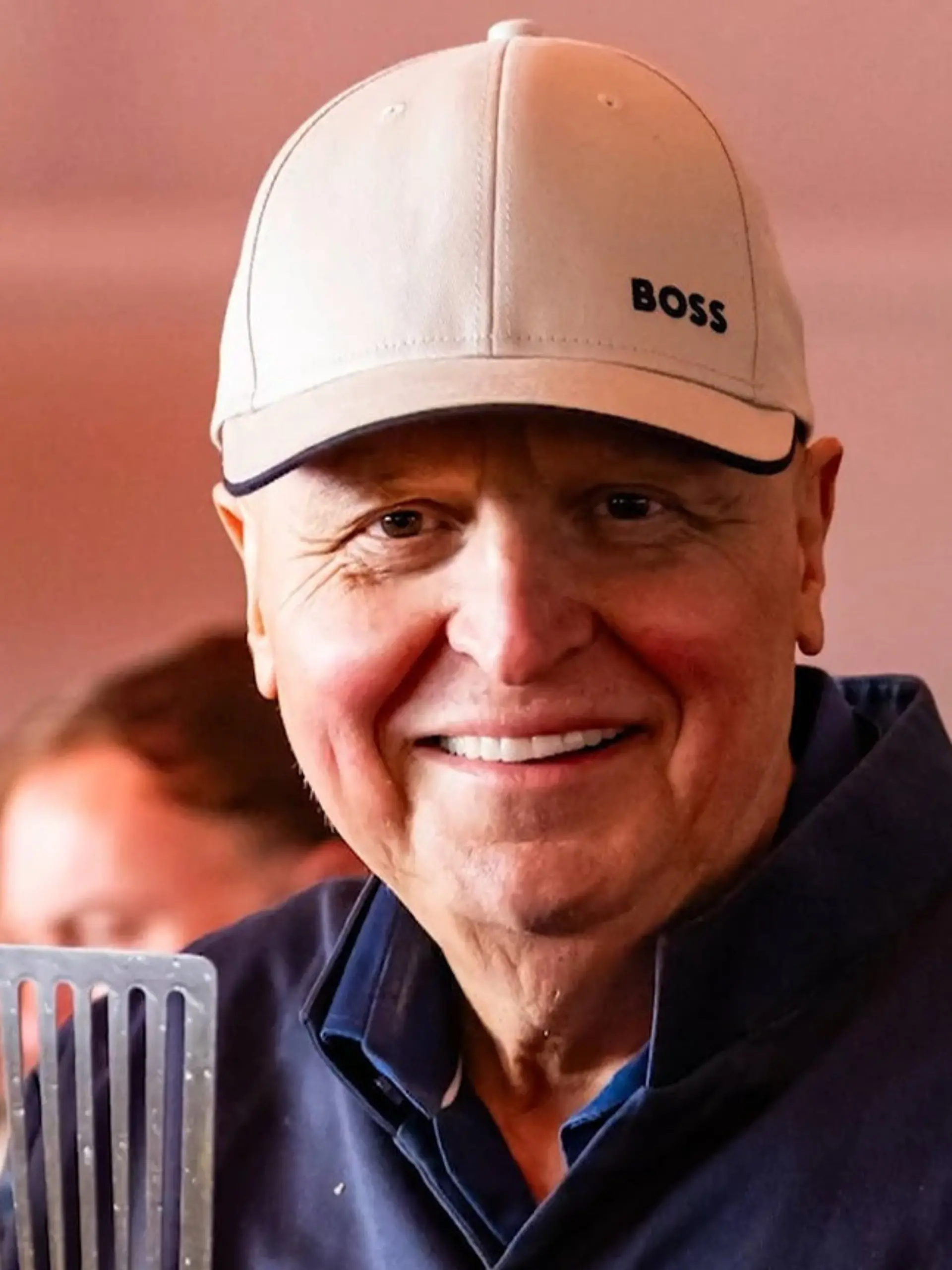 Bild zu: "Heftige Krebs-Folgen! Starkoch Johann Lafer kaum noch wiederzuerkennen"