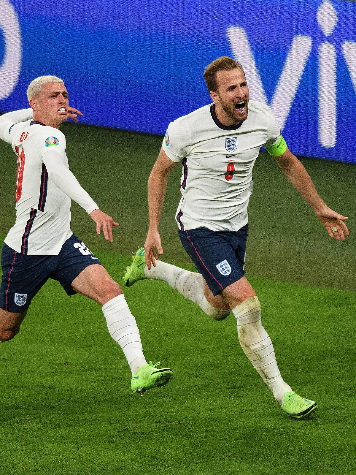 Harry Kane und Phil Foden.