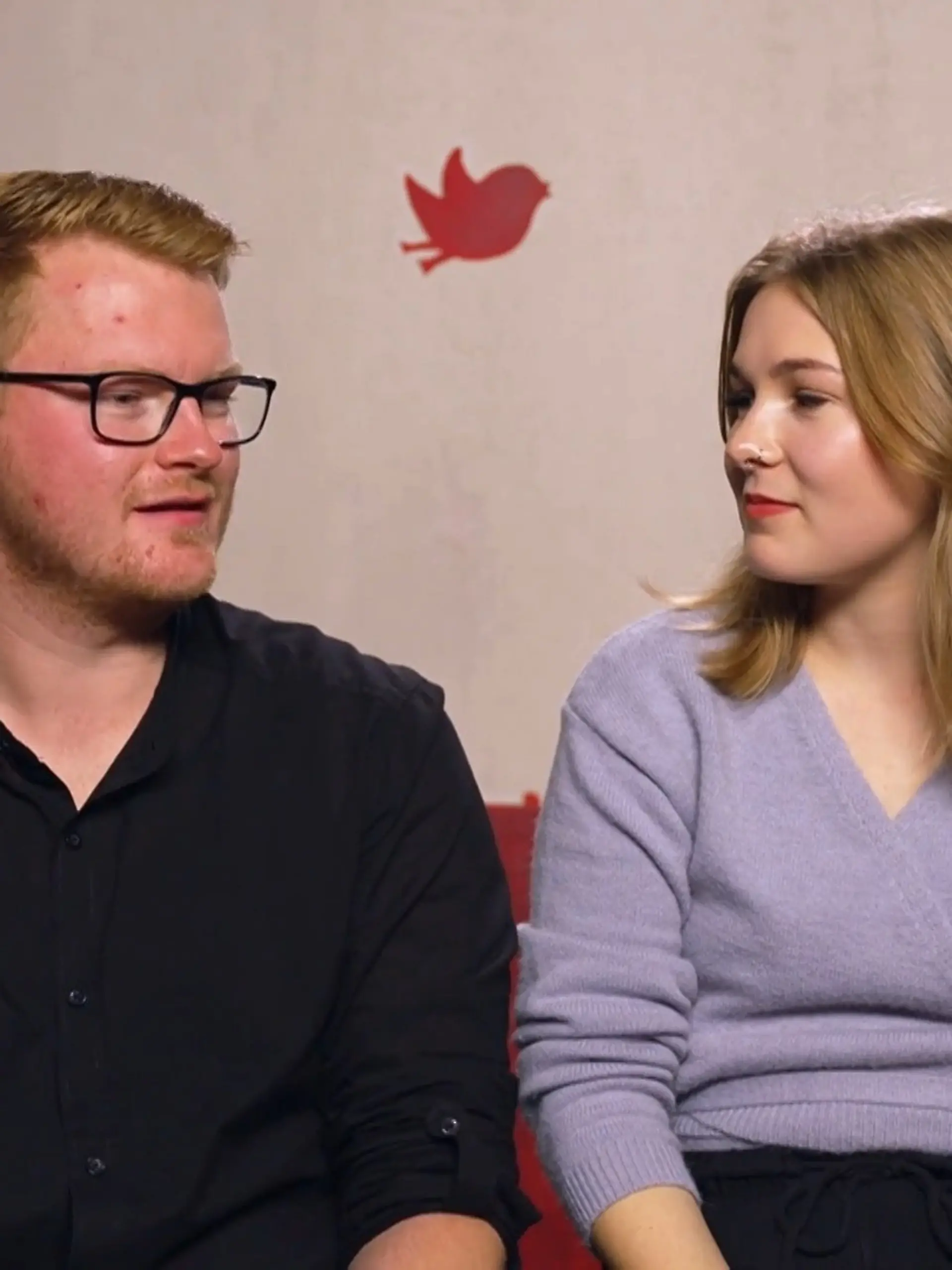 Bild zu: "Lia und Jonathan haben gute Gespräche"