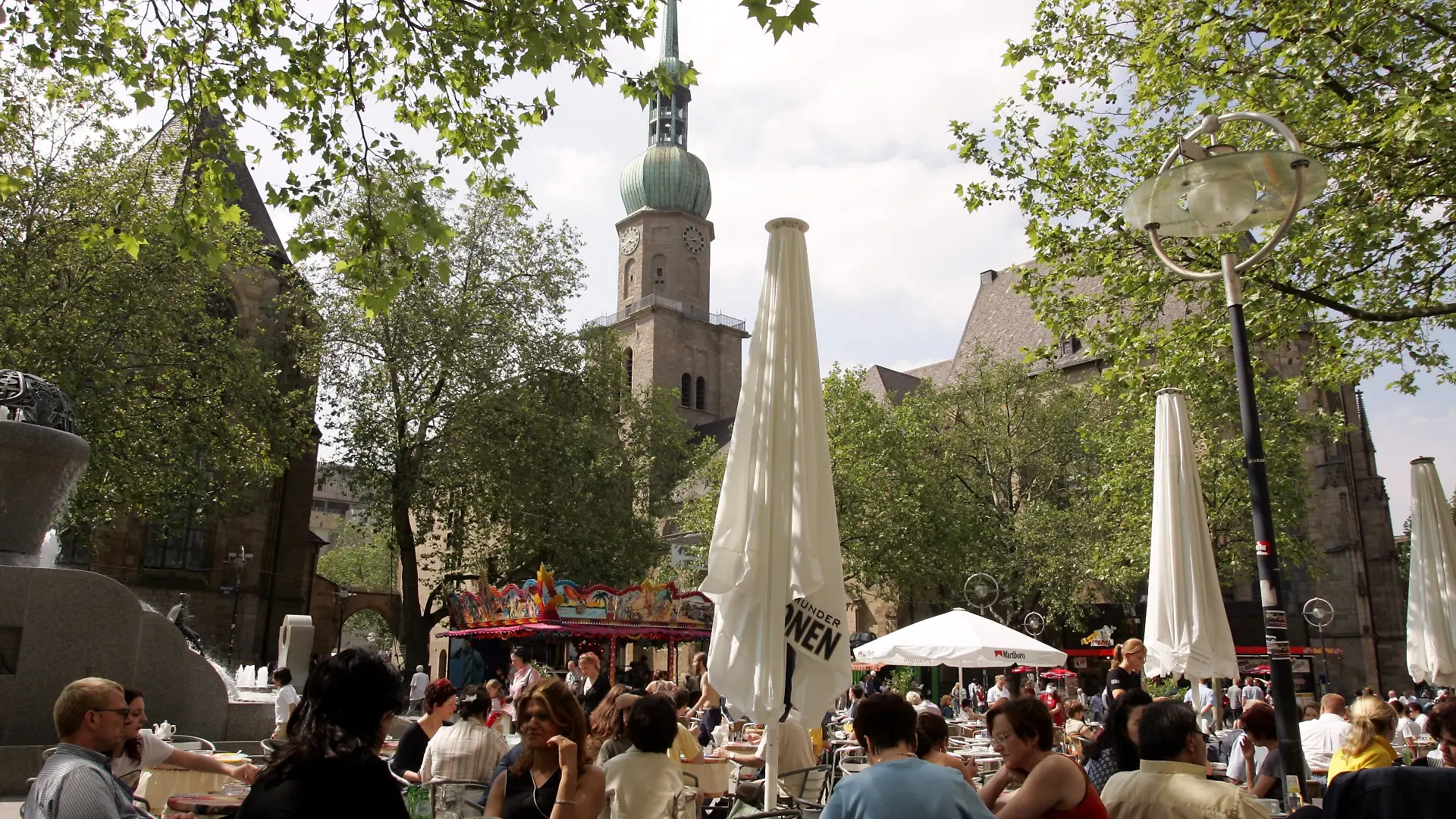 Rund um die Kleppingstraße in der Dortmunder Innenstadt ist Betteln in Cafés jetzt verboten