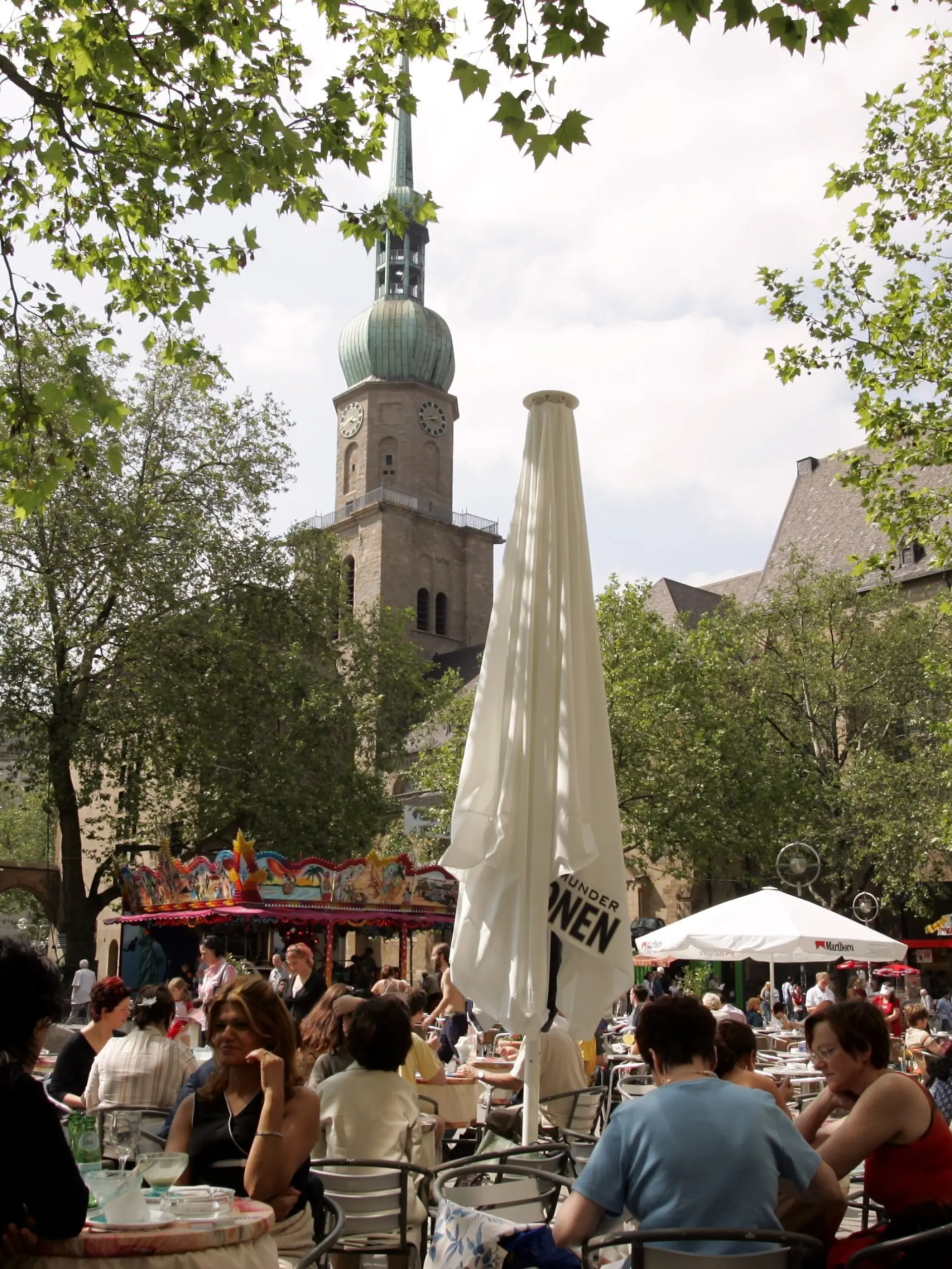 Rund um die Kleppingstraße in der Dortmunder Innenstadt ist Betteln in Cafés jetzt verboten