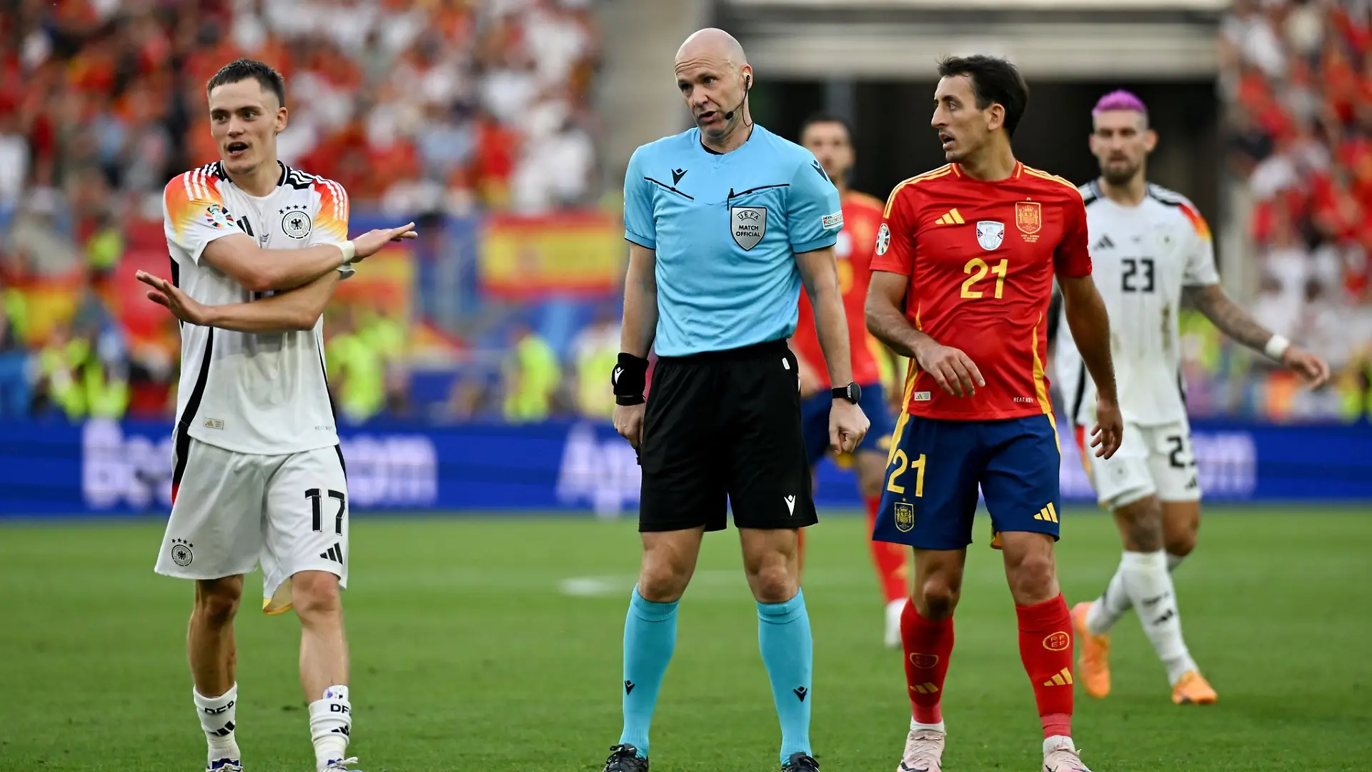 Kein Handspiel: Anthony Taylor traf die folgenschwere Entscheidung bei der EM 2024. (Archivfoto)