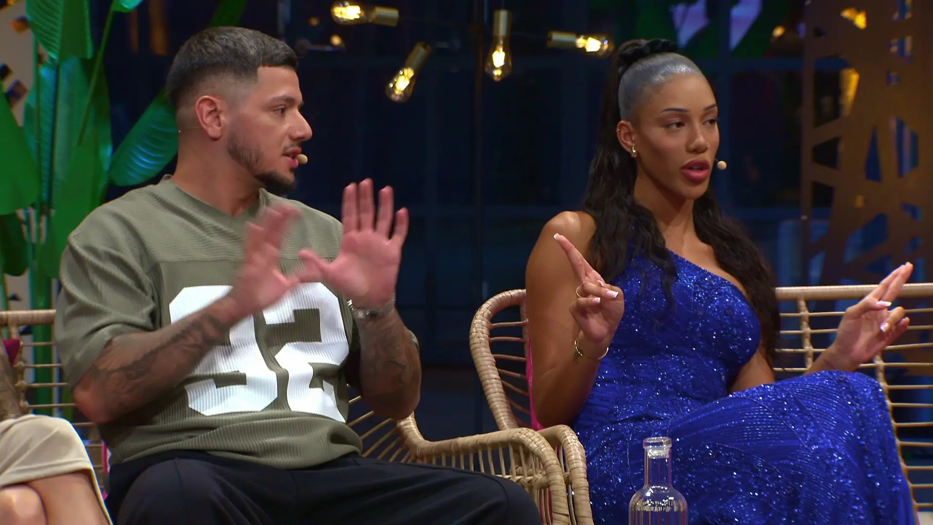 Gök behauptet in der „Prominent getrennt”-Reunion, dass sich Vanessa und Josh nähergekommen sein sollen.