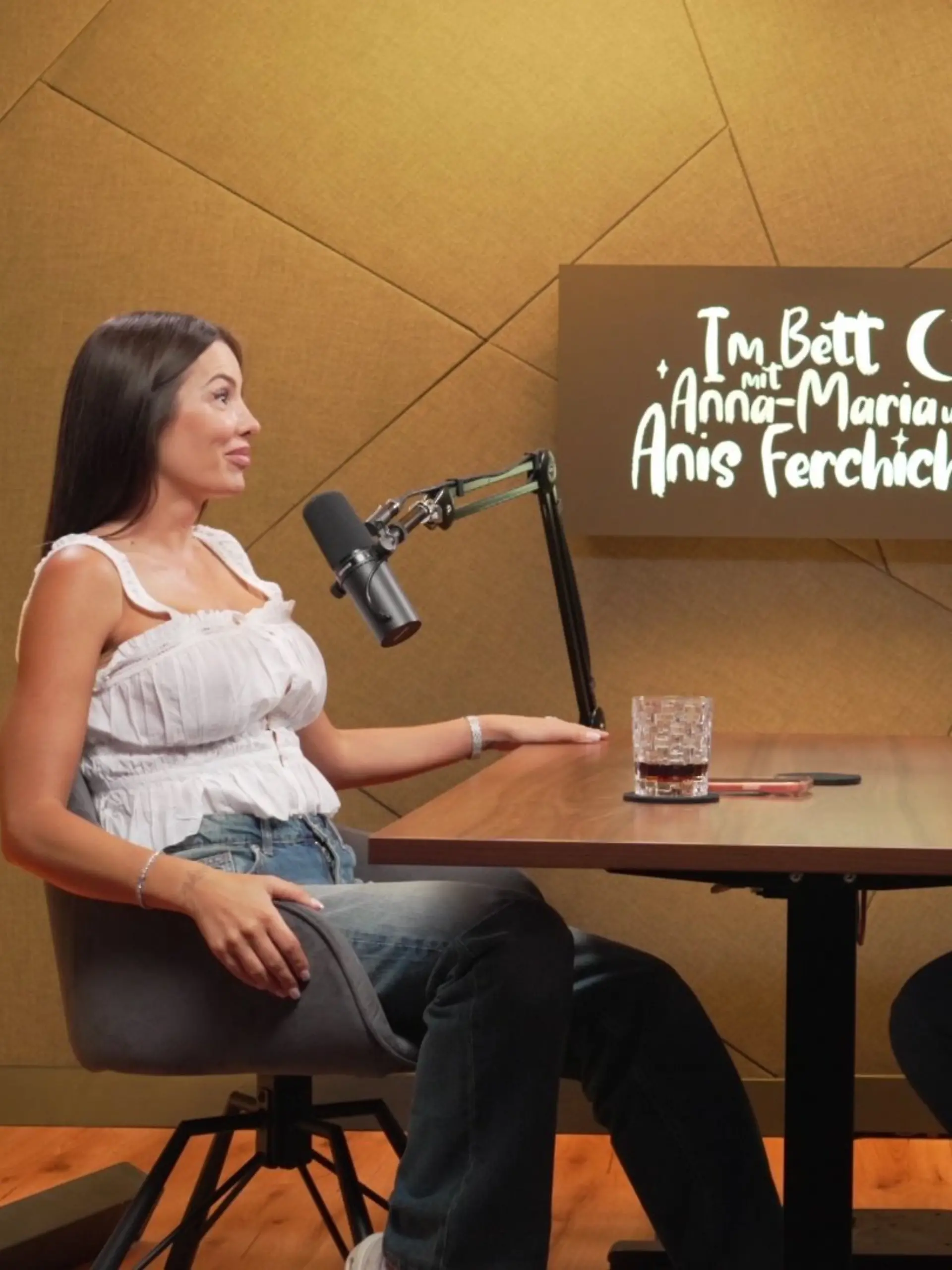Anna-Maria und Bushido nehmen in ihrem Podcast oft kein Blatt vor den Mund